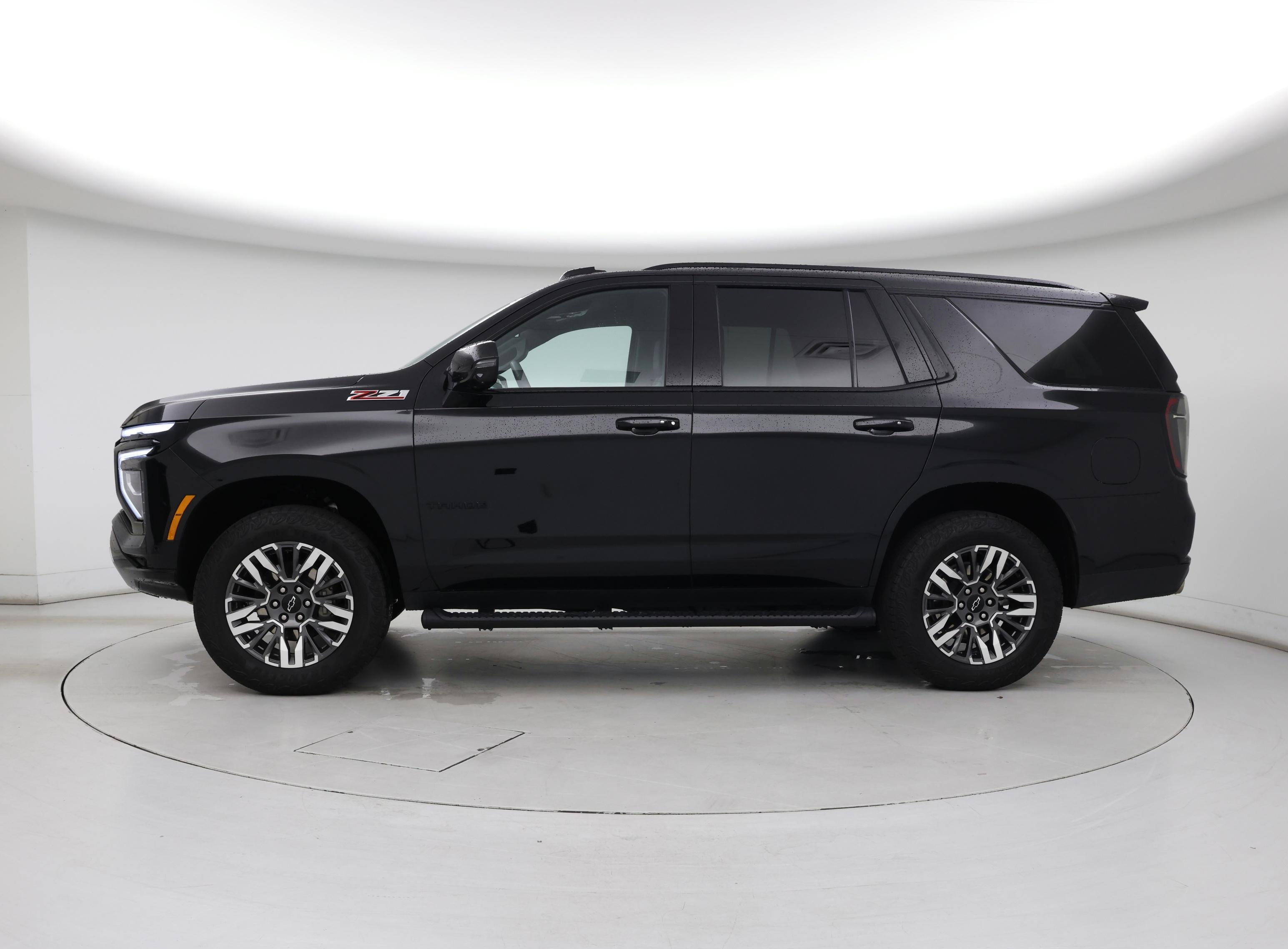 Thumbnail: 2025 Chevrolet Tahoe - 3