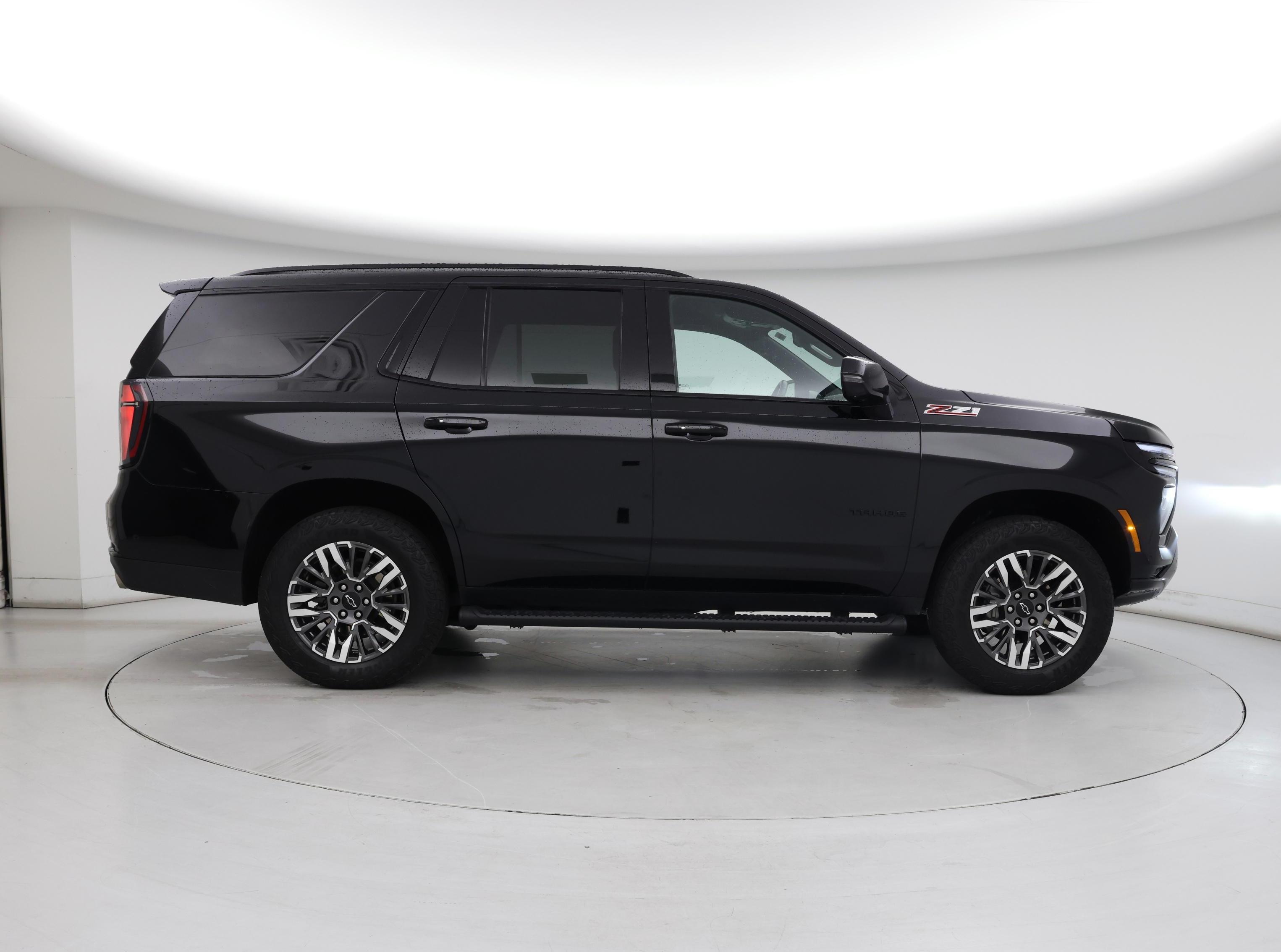Thumbnail: 2025 Chevrolet Tahoe - 7