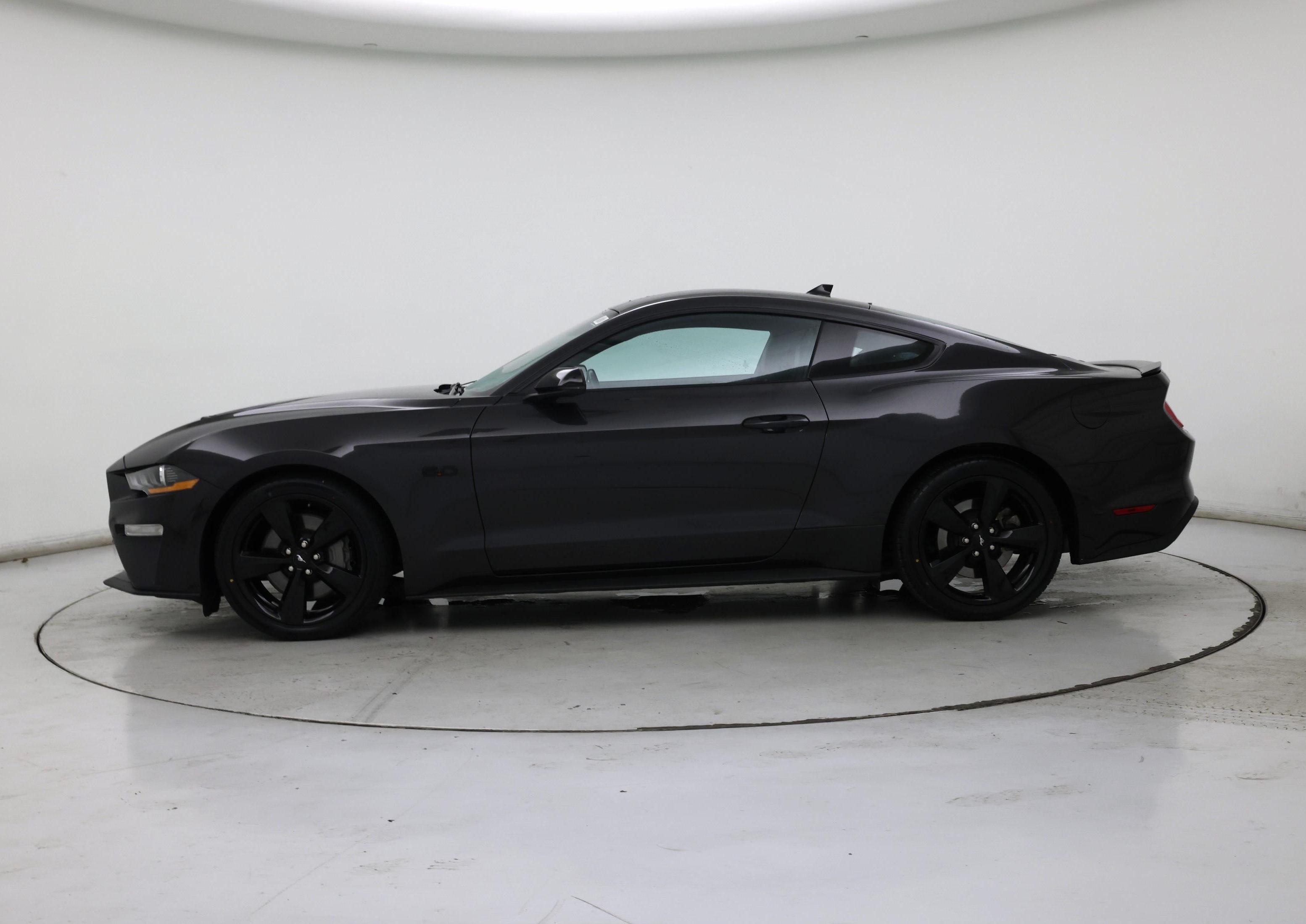 Thumbnail: 2022 Ford Mustang - 3