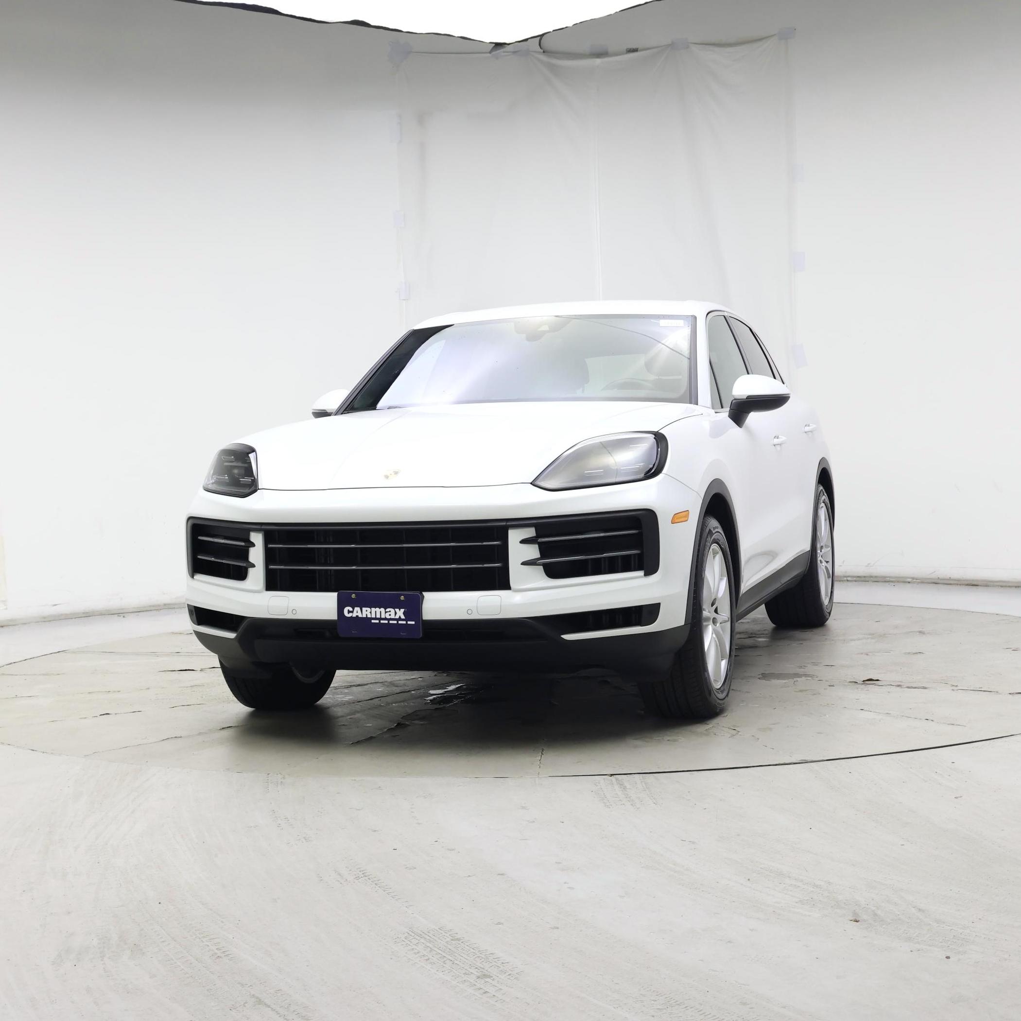 Thumbnail: 2024 Porsche Cayenne - 4