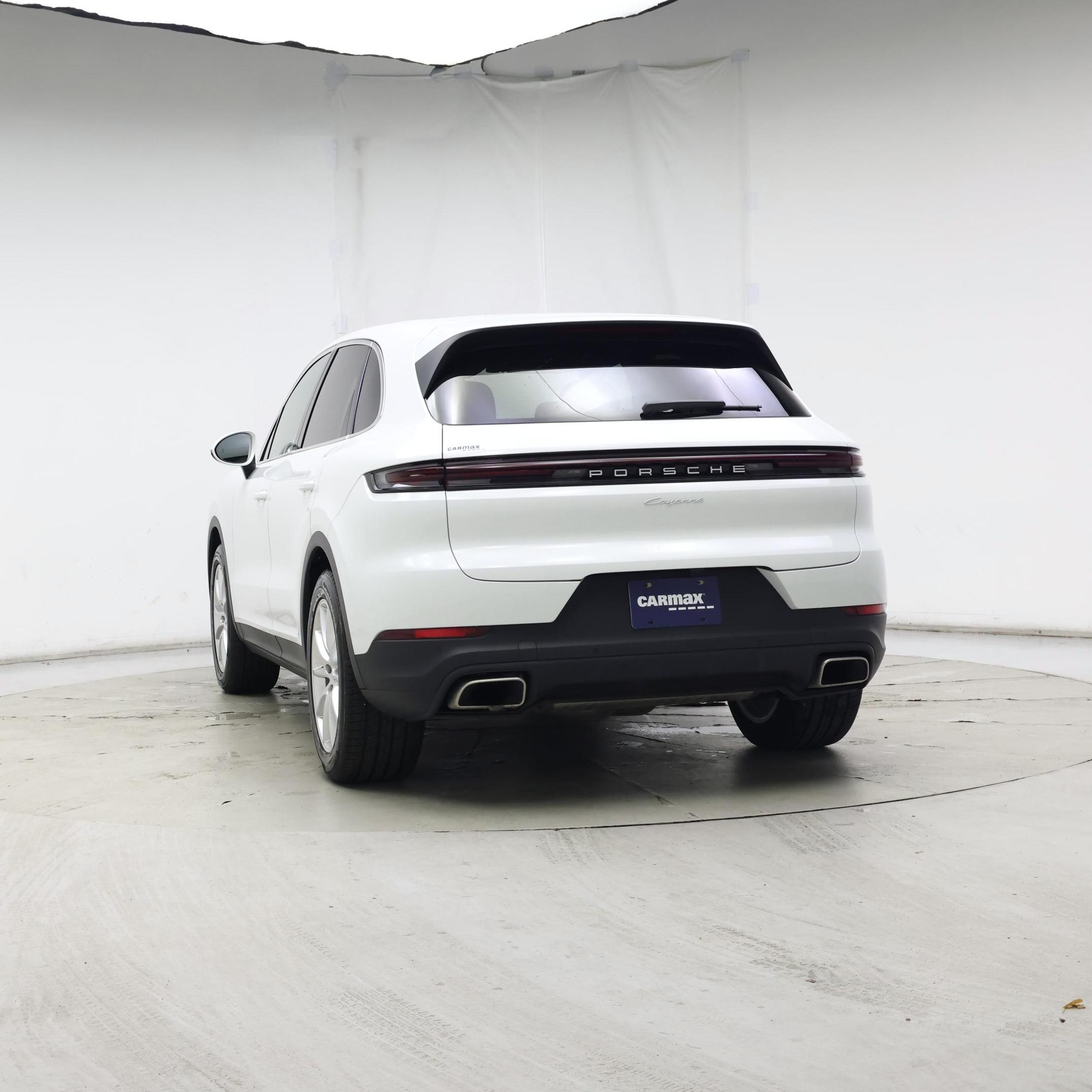 Thumbnail: 2024 Porsche Cayenne - 6