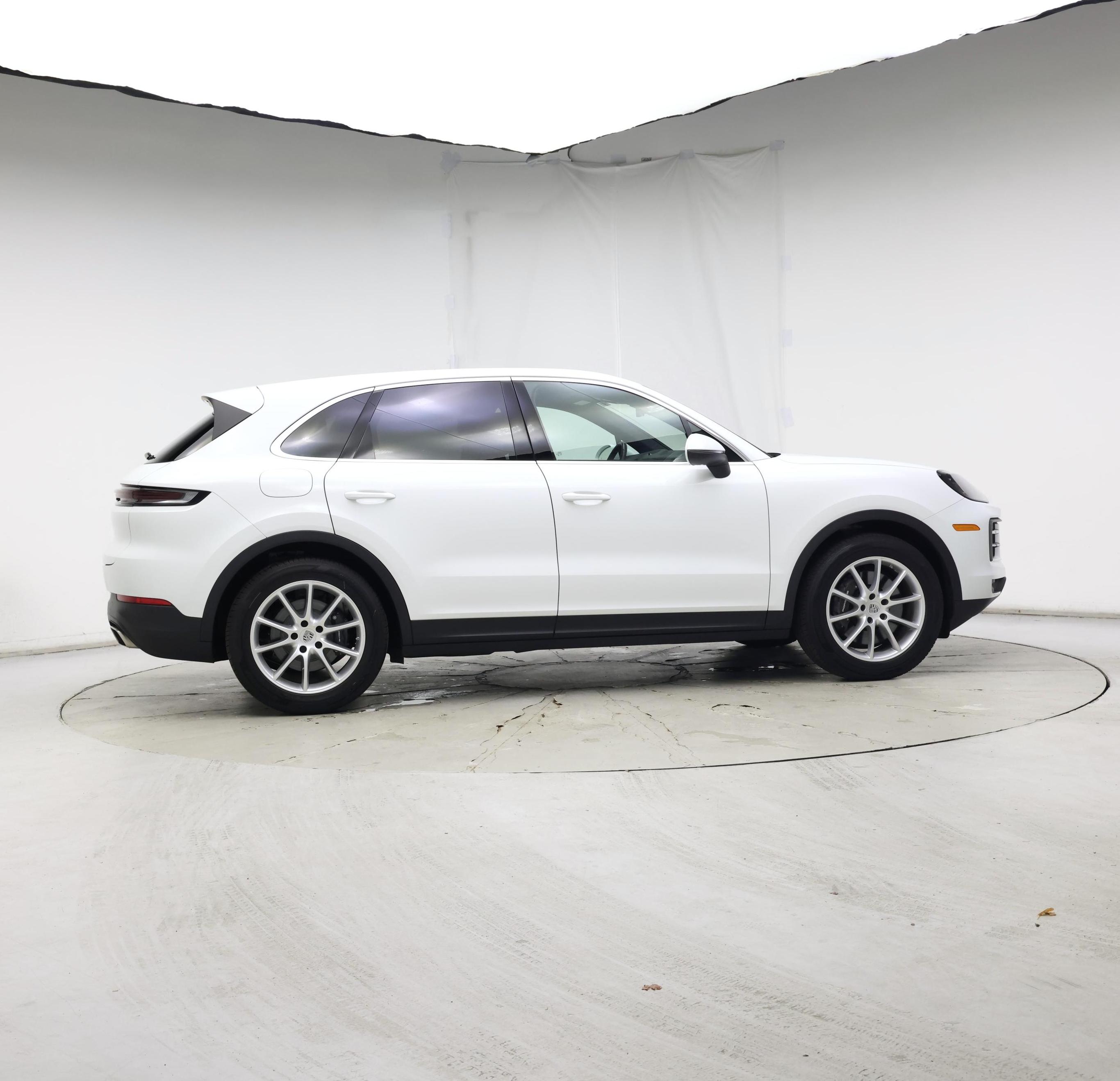 Thumbnail: 2024 Porsche Cayenne - 7