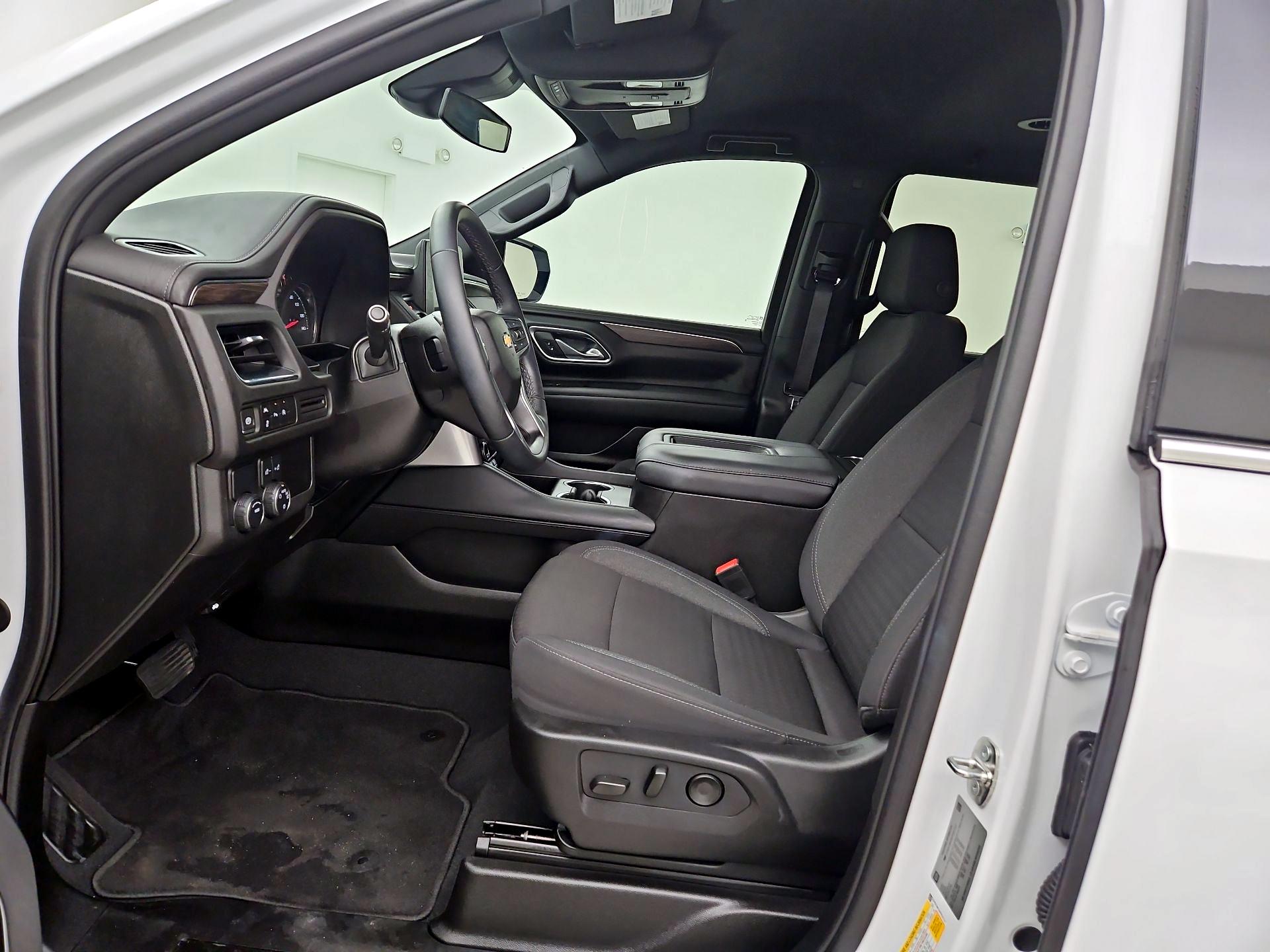 Thumbnail: 2023 Chevrolet Tahoe - 11