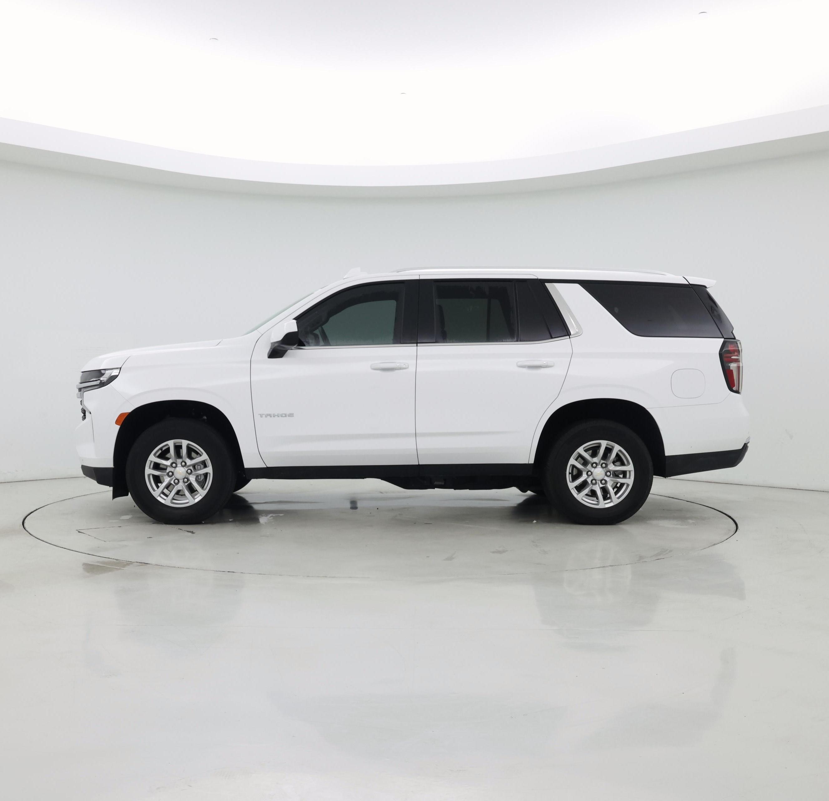 Thumbnail: 2023 Chevrolet Tahoe - 3