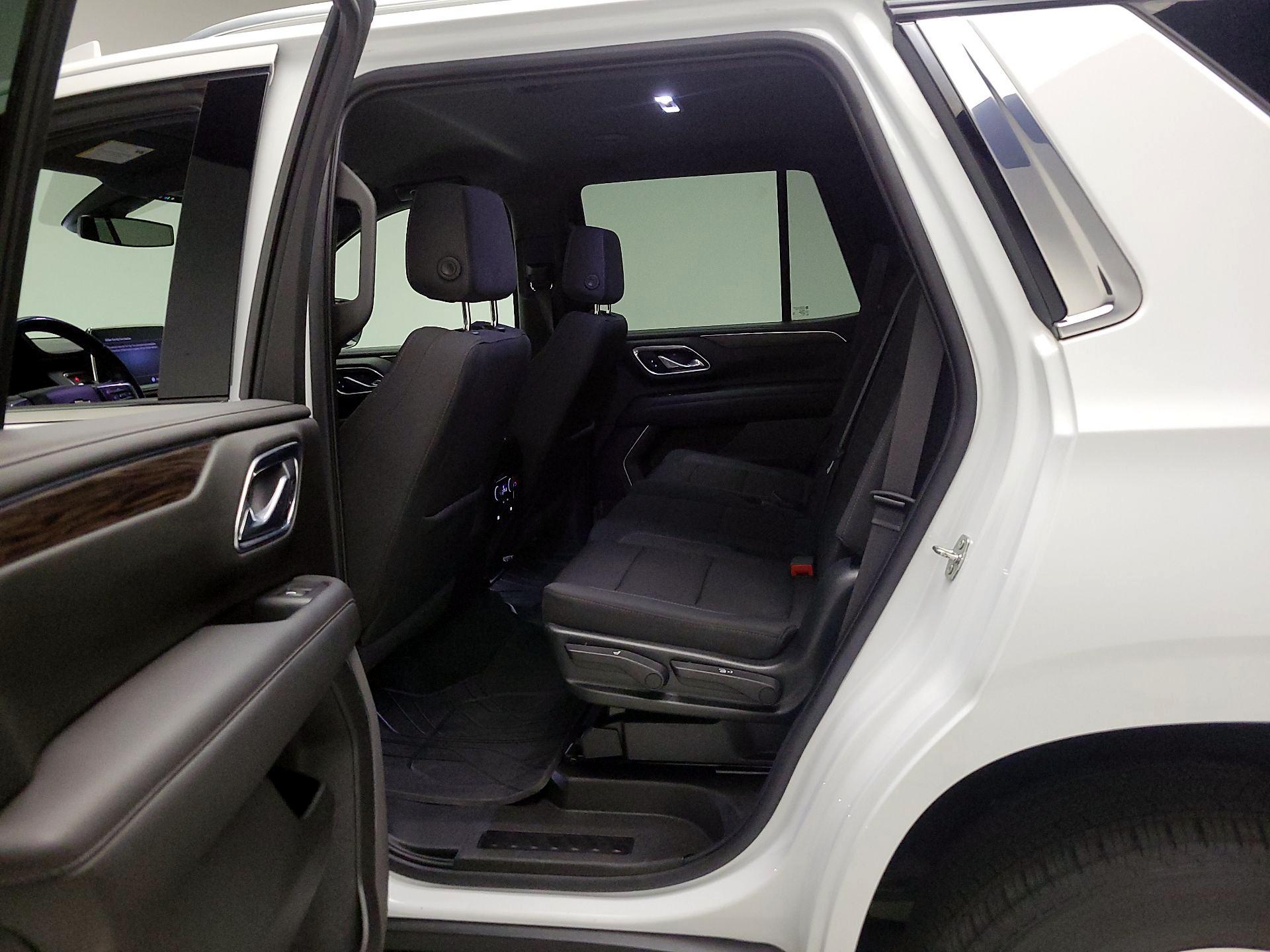 Thumbnail: 2021 Chevrolet Tahoe - 19