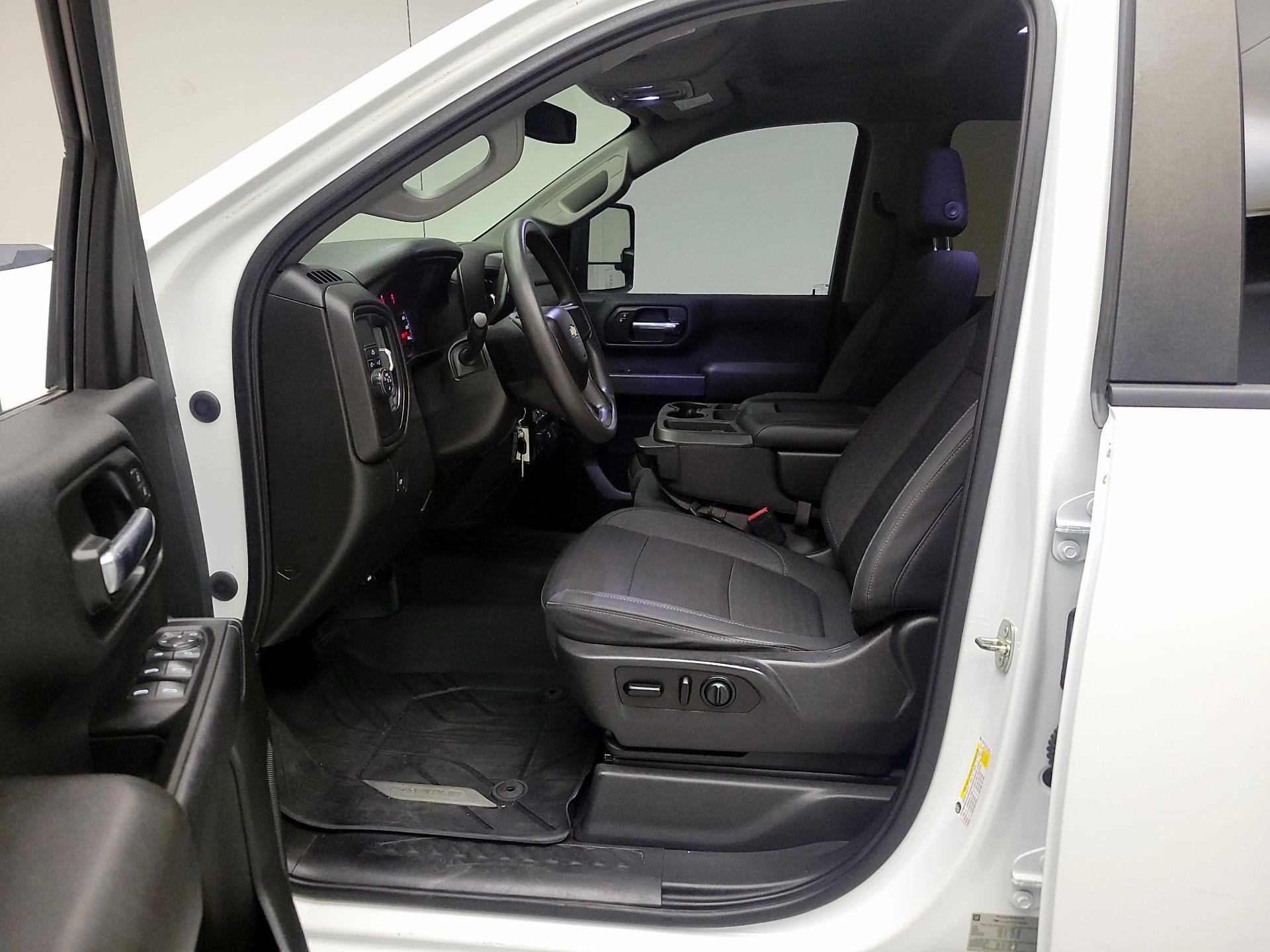Thumbnail: 2020 Chevrolet Silverado 2500 - 9