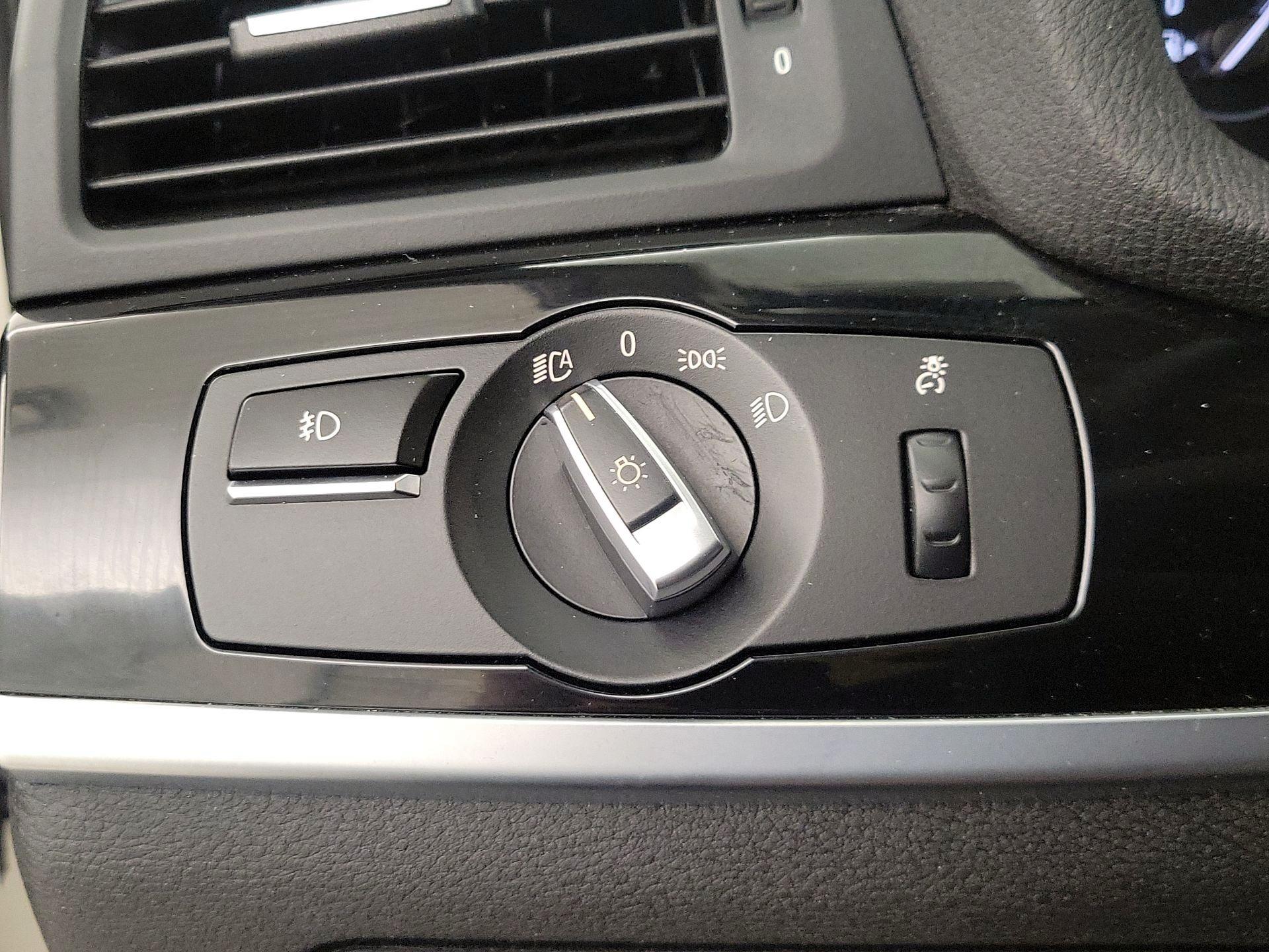 Thumbnail: 2016 BMW X3 - 13