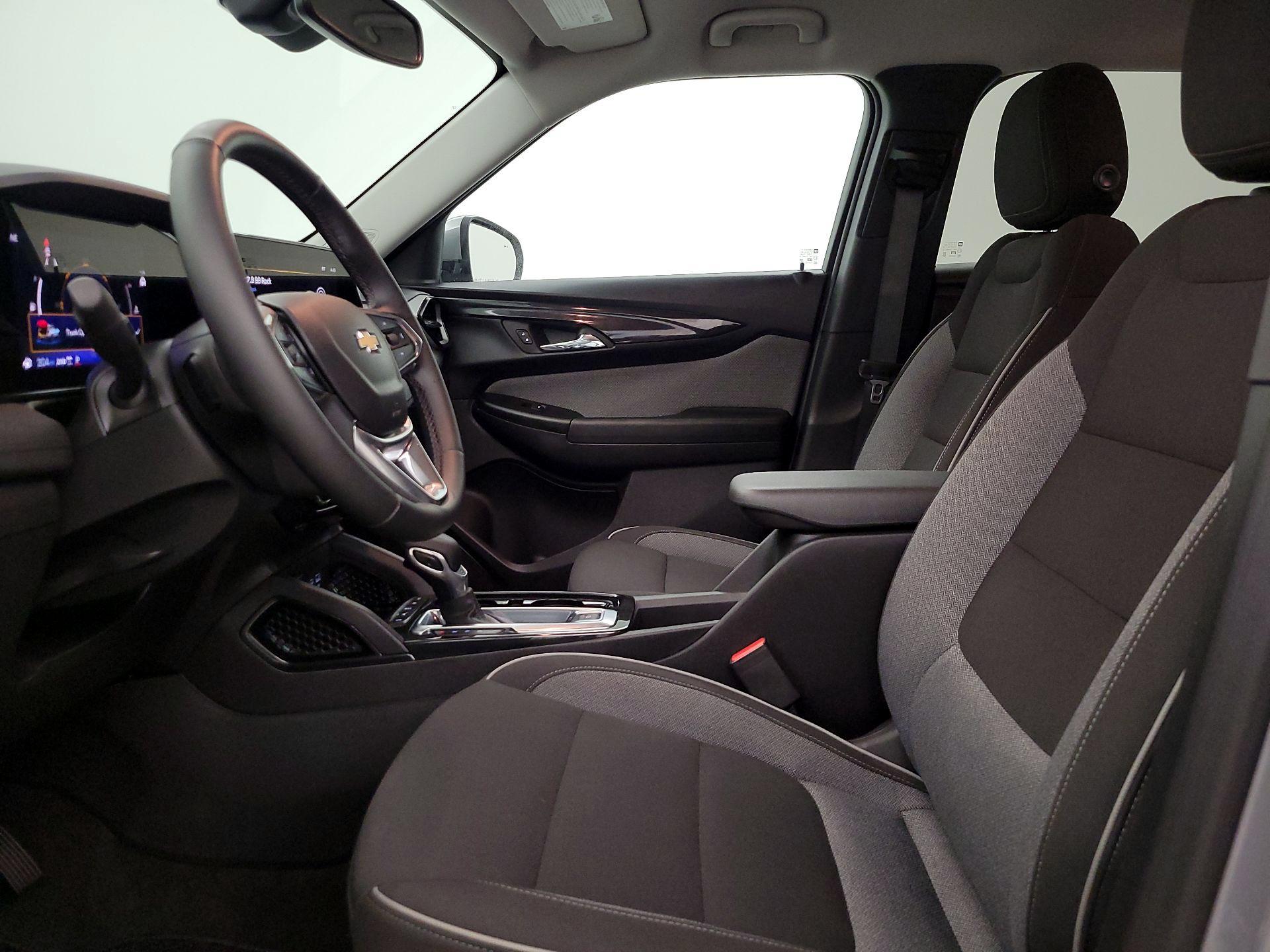 Thumbnail: 2024 Chevrolet TrailBlazer - 11