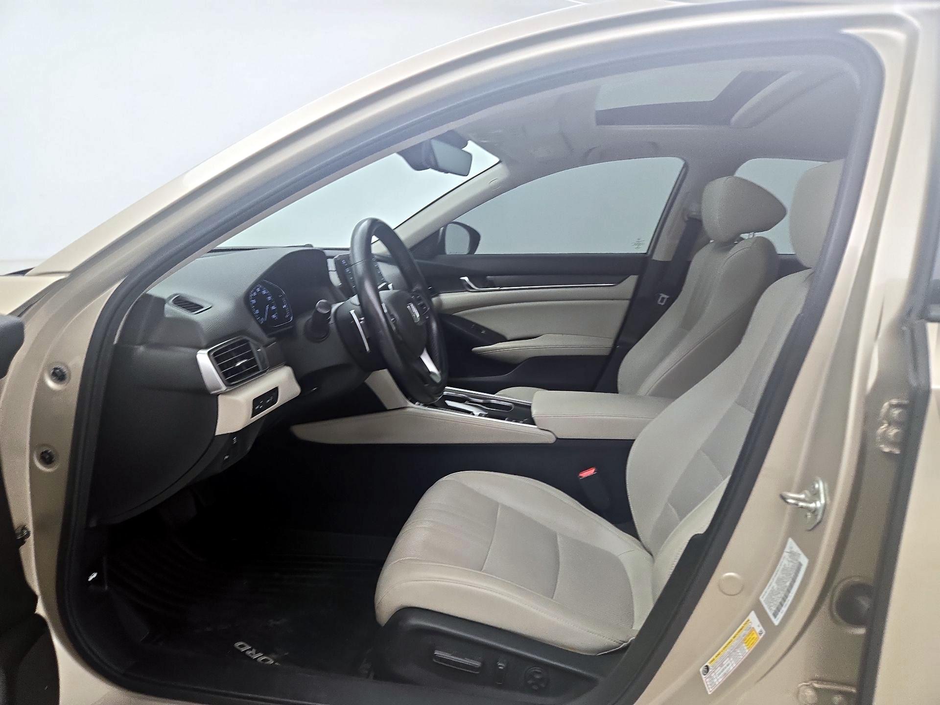 Thumbnail: 2018 Honda Accord - 11