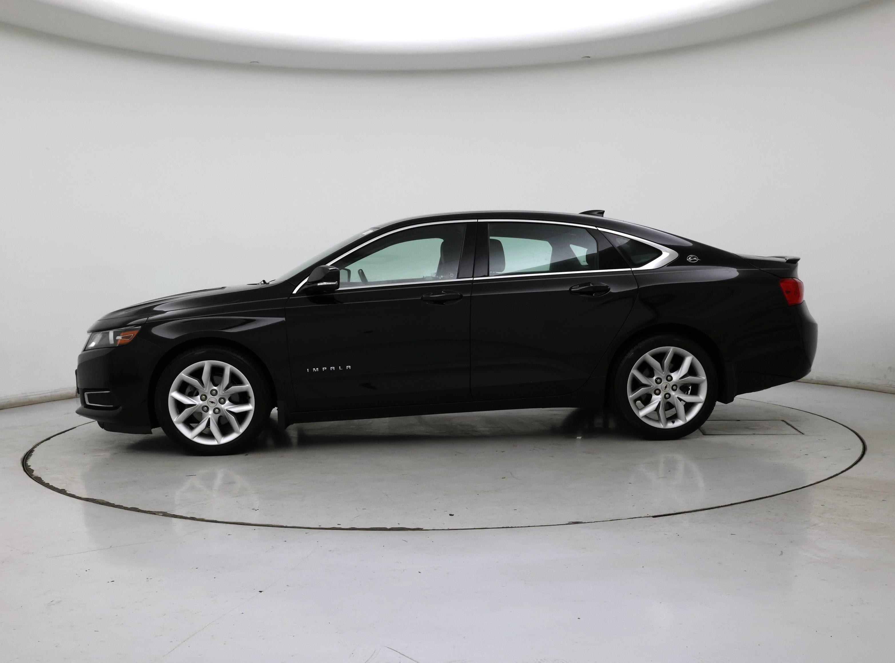 Thumbnail: 2017 Chevrolet Impala - 3