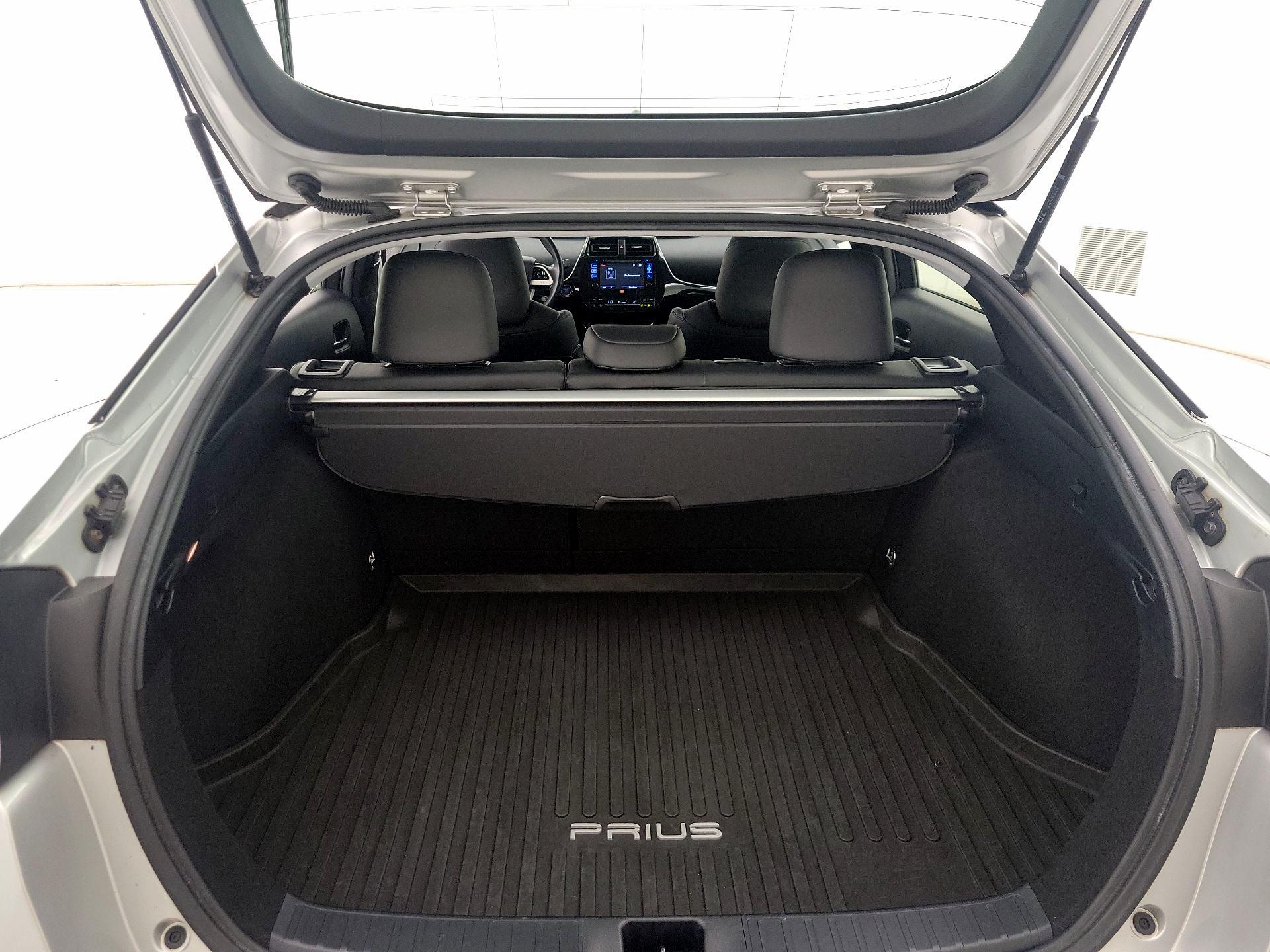 Thumbnail: 2016 Toyota Prius - 20