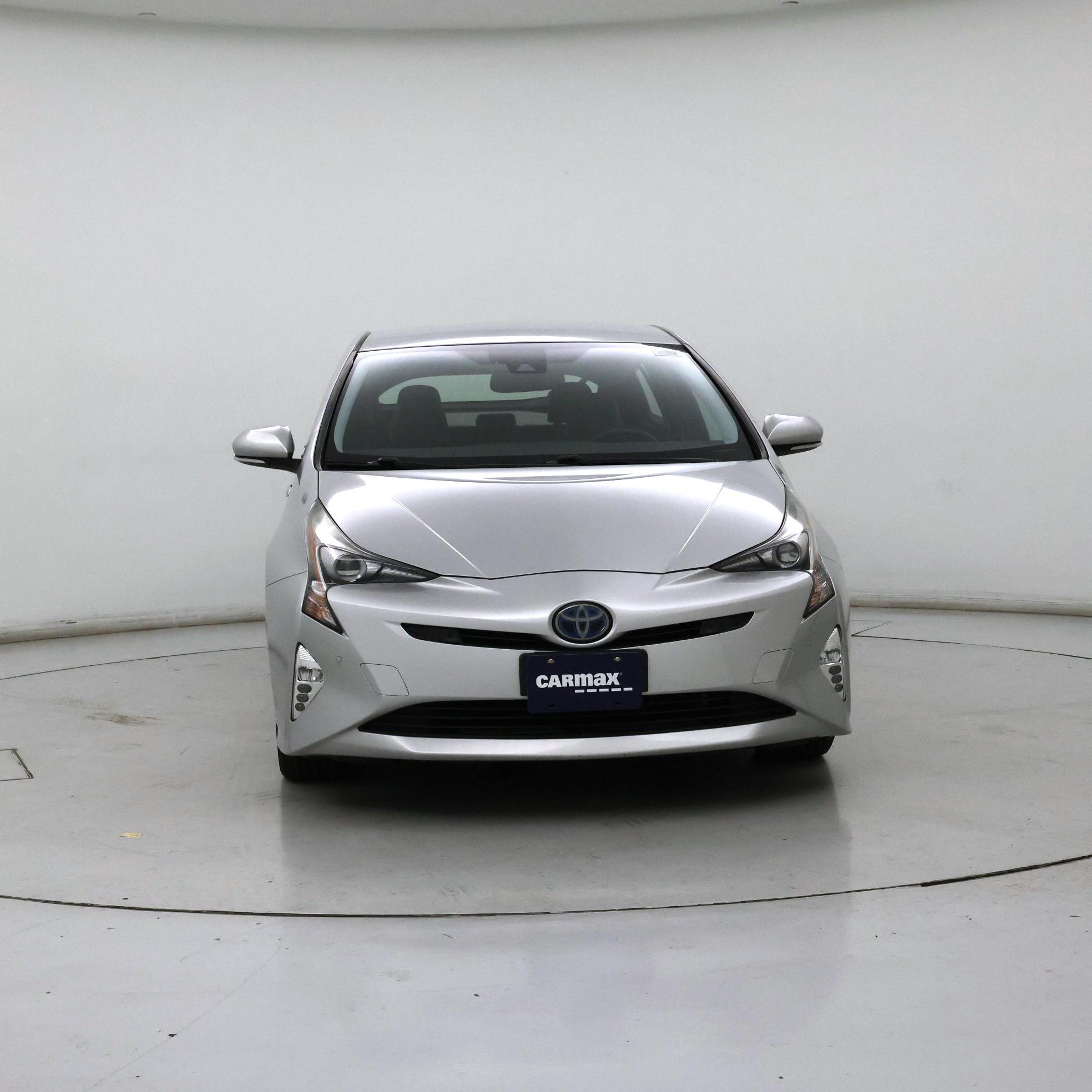 Thumbnail: 2016 Toyota Prius - 5
