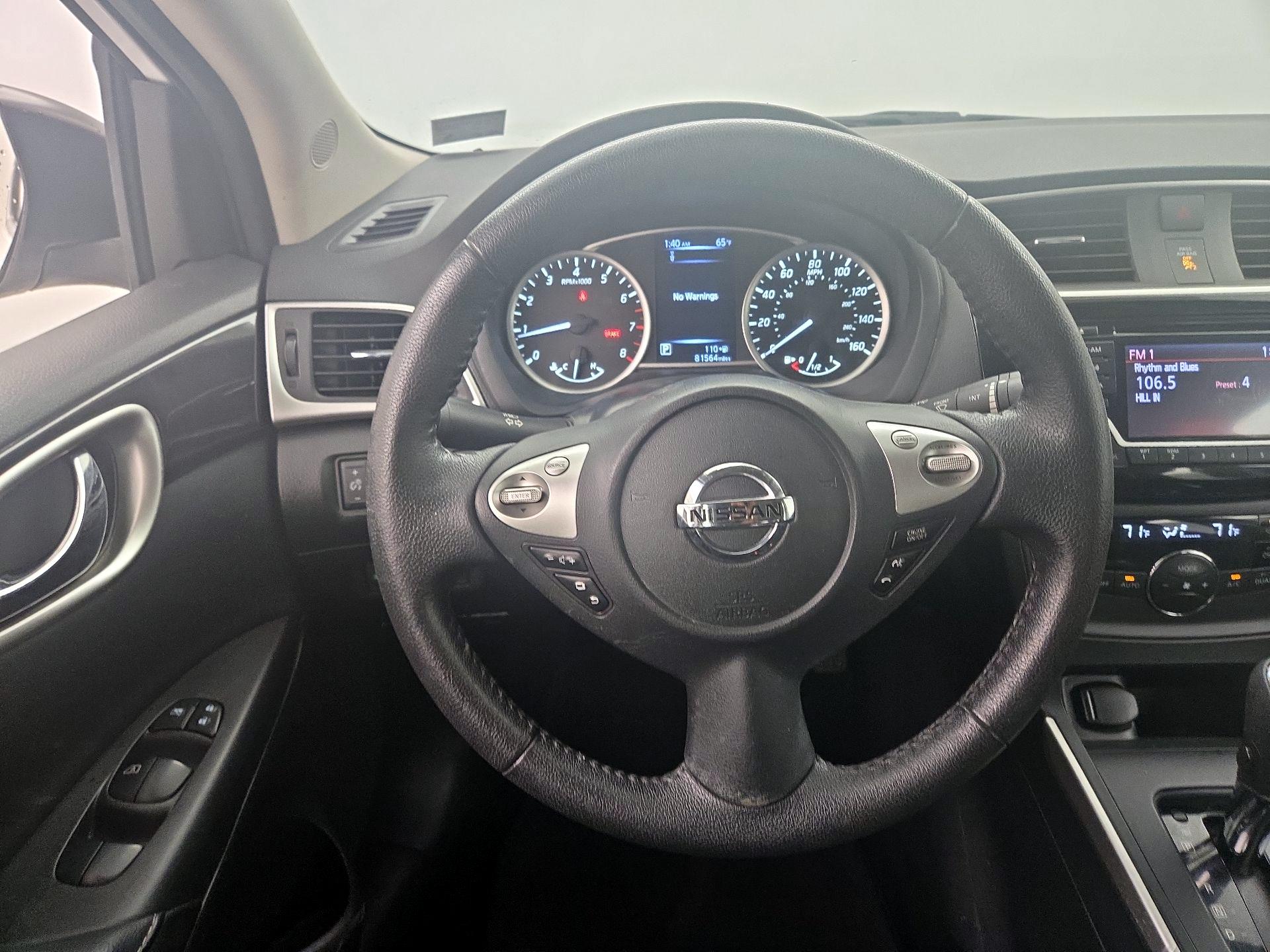 Thumbnail: 2018 Nissan Sentra - 10