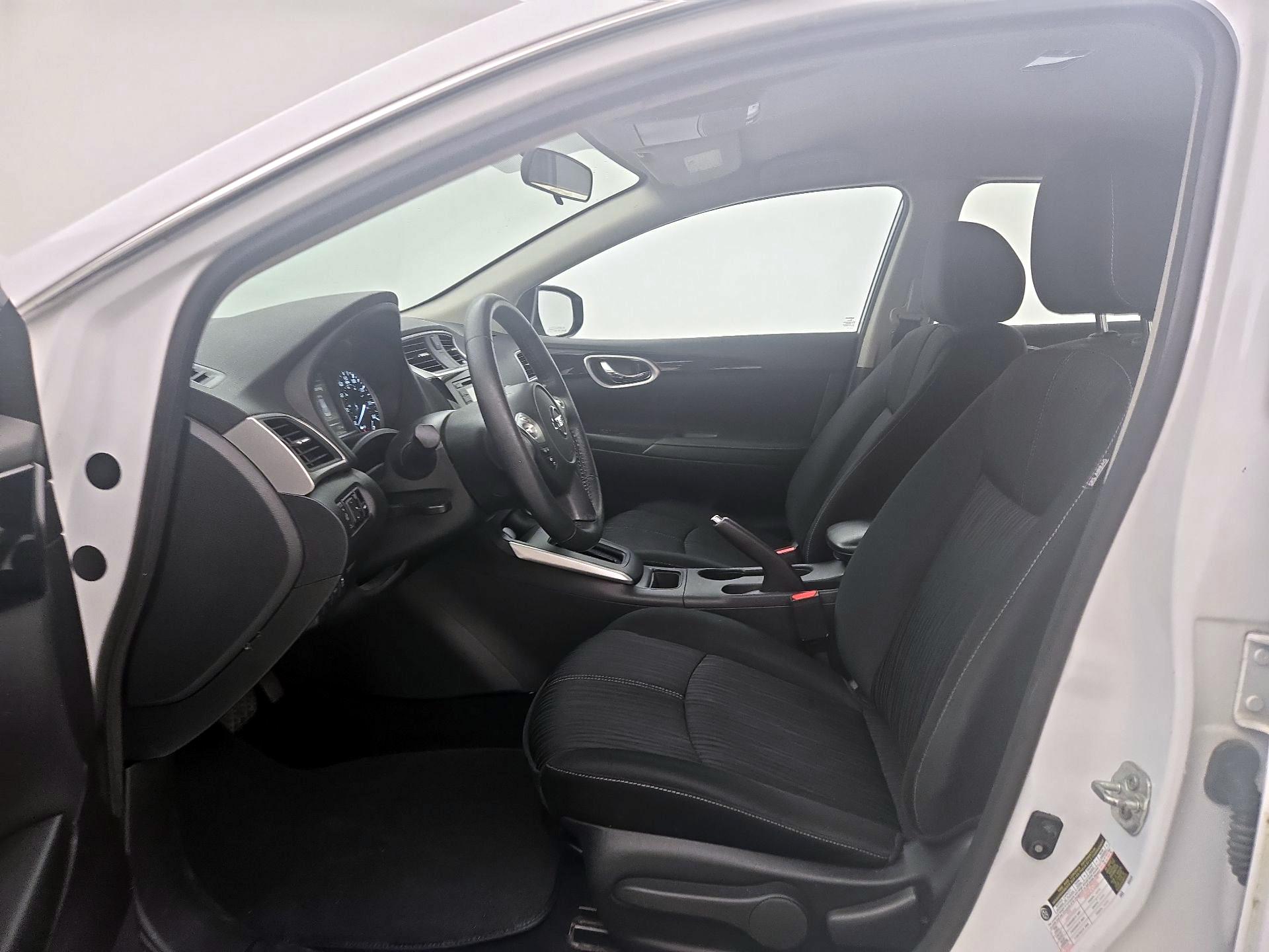 Thumbnail: 2018 Nissan Sentra - 11