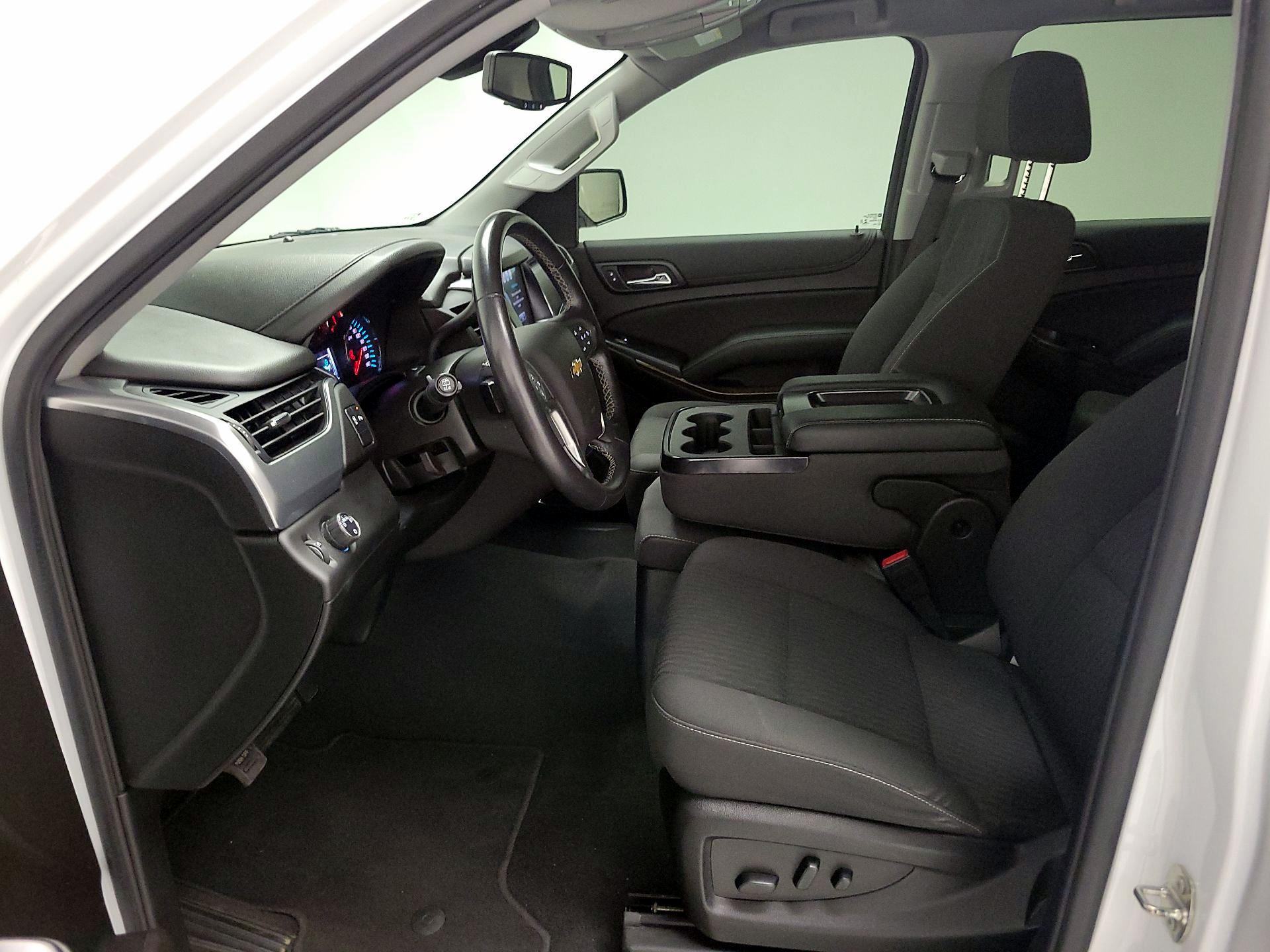 Thumbnail: 2020 Chevrolet Suburban - 11