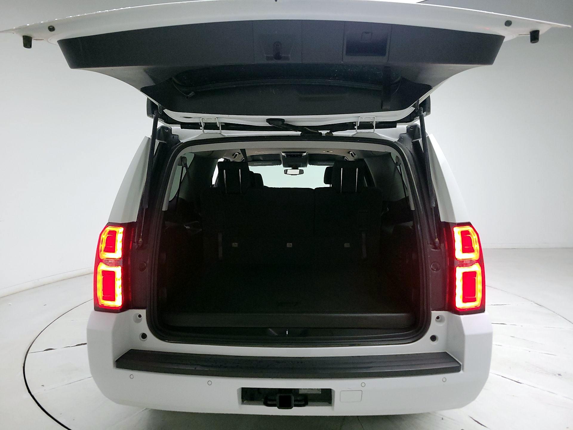 Thumbnail: 2020 Chevrolet Suburban - 20