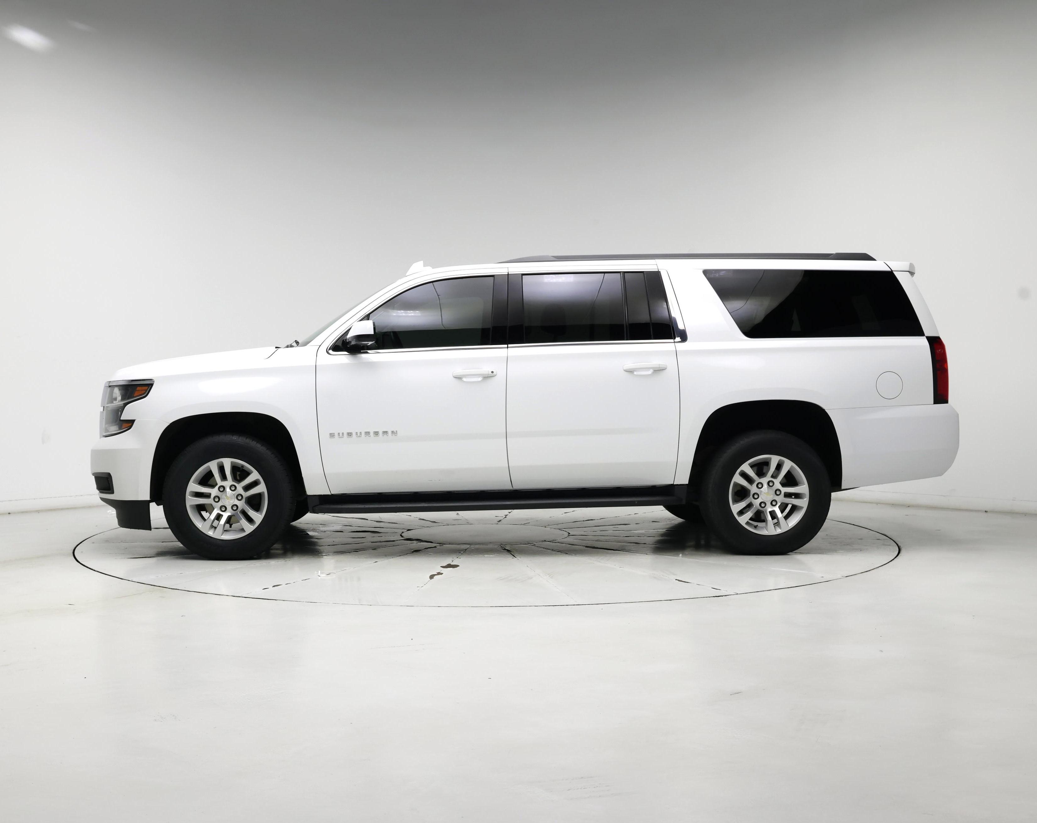 Thumbnail: 2020 Chevrolet Suburban - 3
