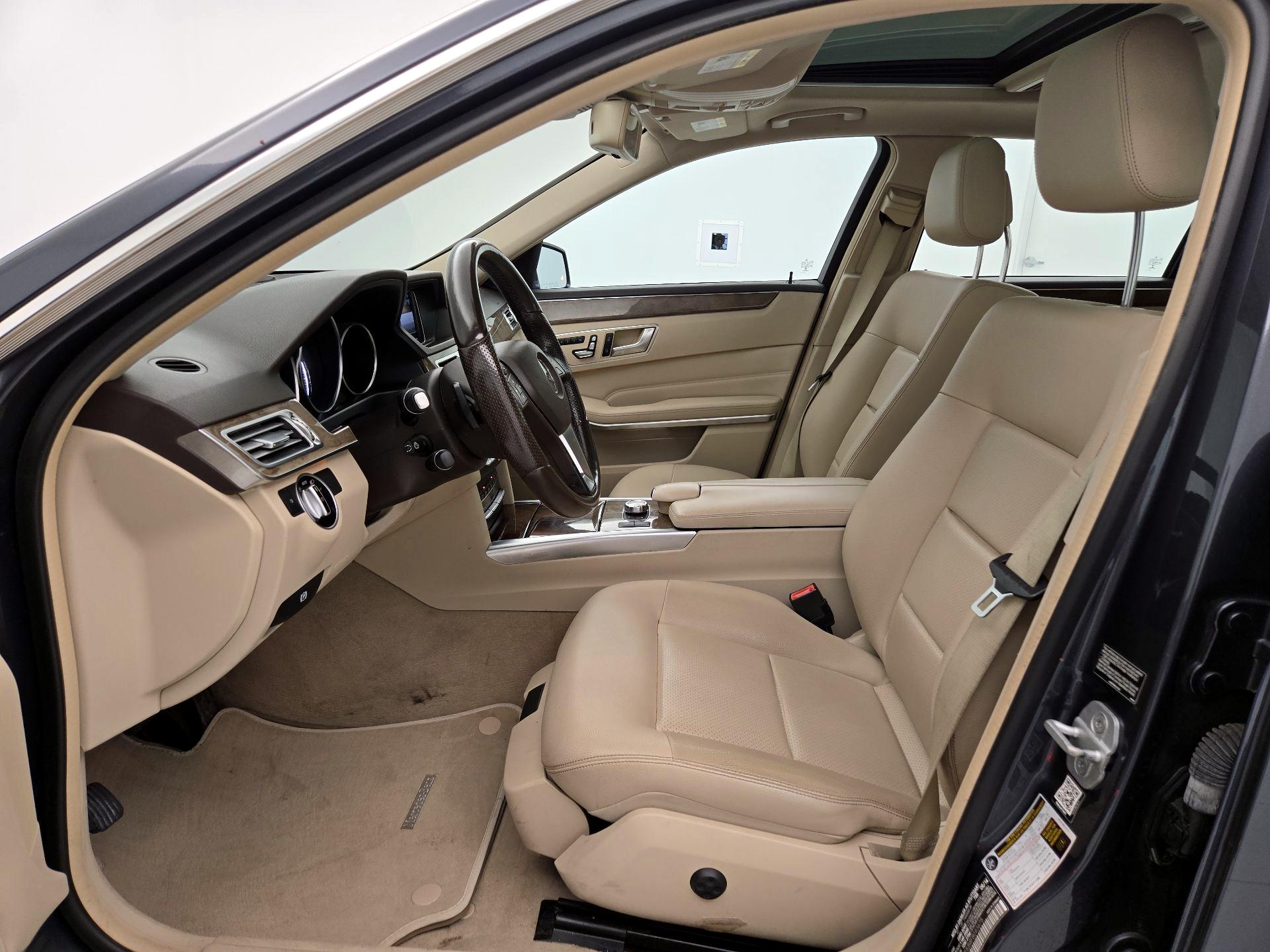 Thumbnail: 2015 Mercedes-Benz E-Class - 11