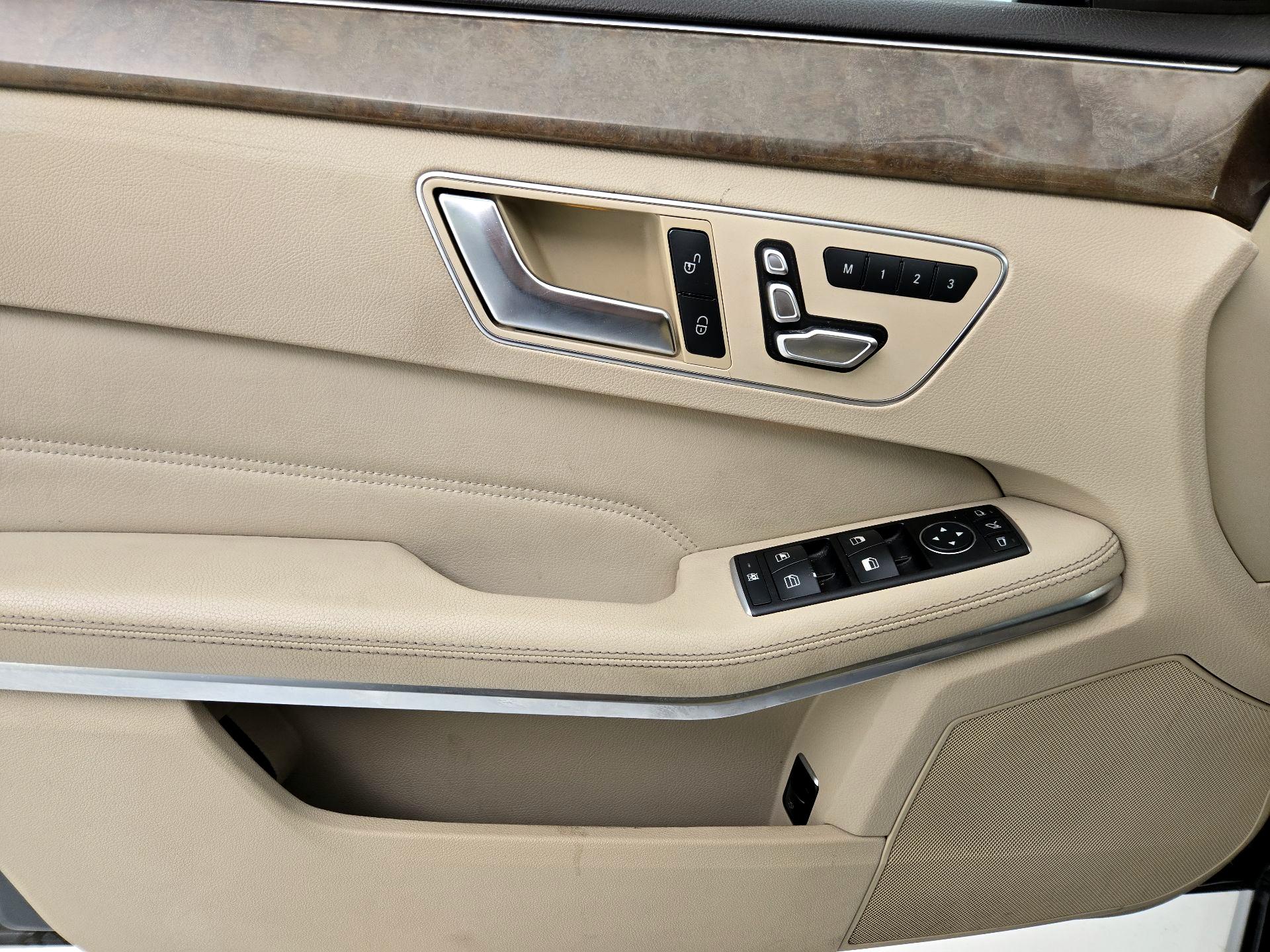 Thumbnail: 2015 Mercedes-Benz E-Class - 12
