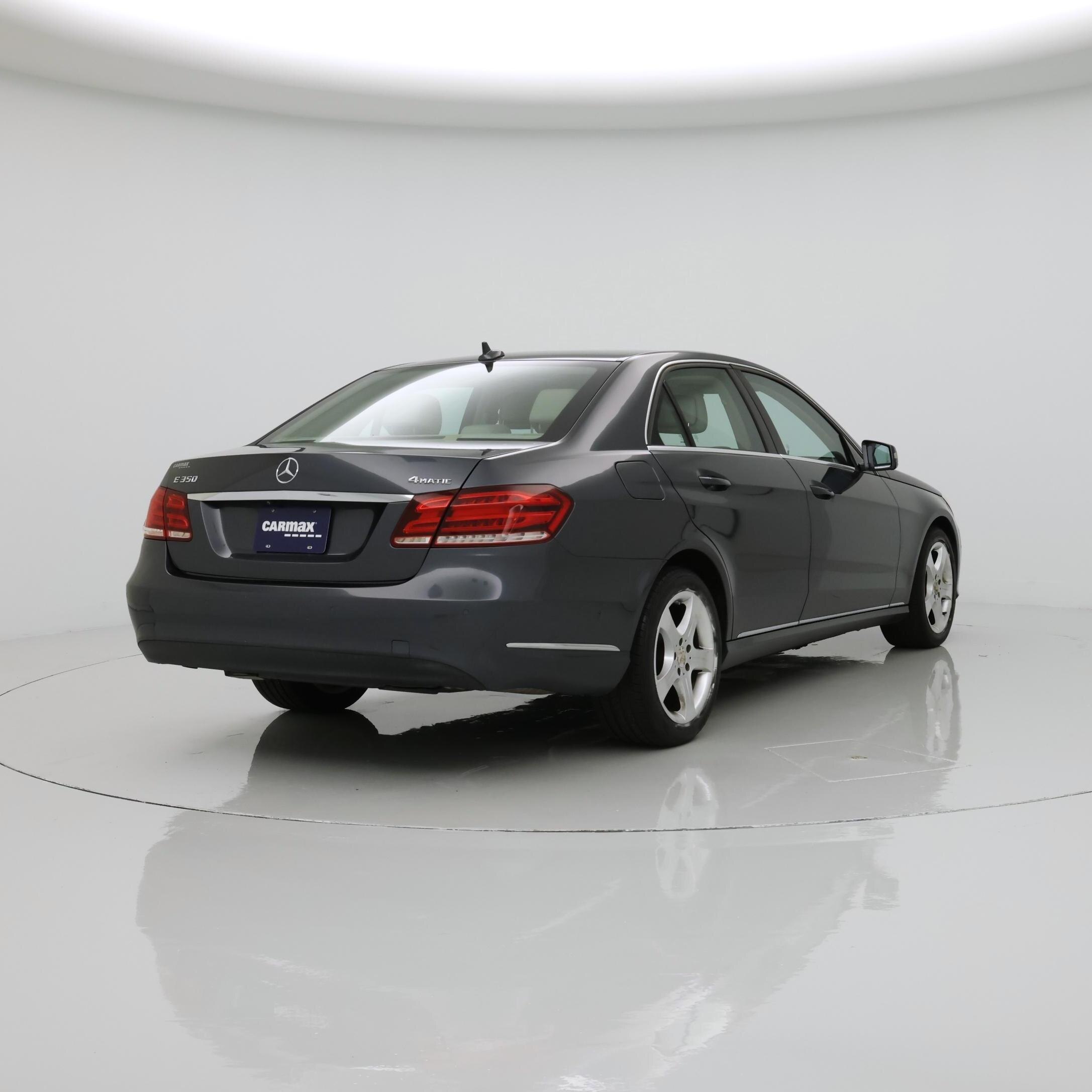 Thumbnail: 2015 Mercedes-Benz E-Class - 8