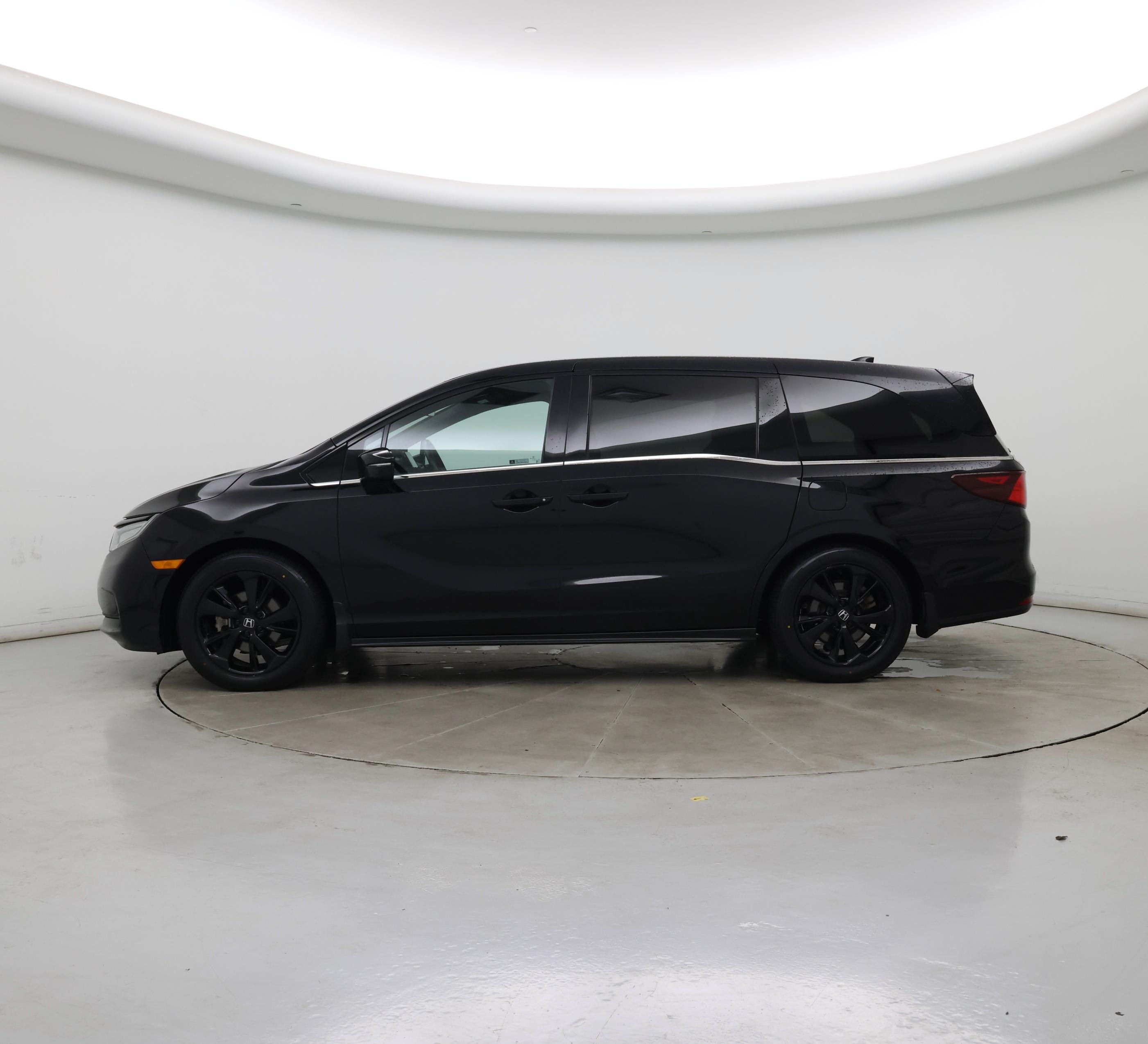 Thumbnail: 2023 Honda Odyssey - 3