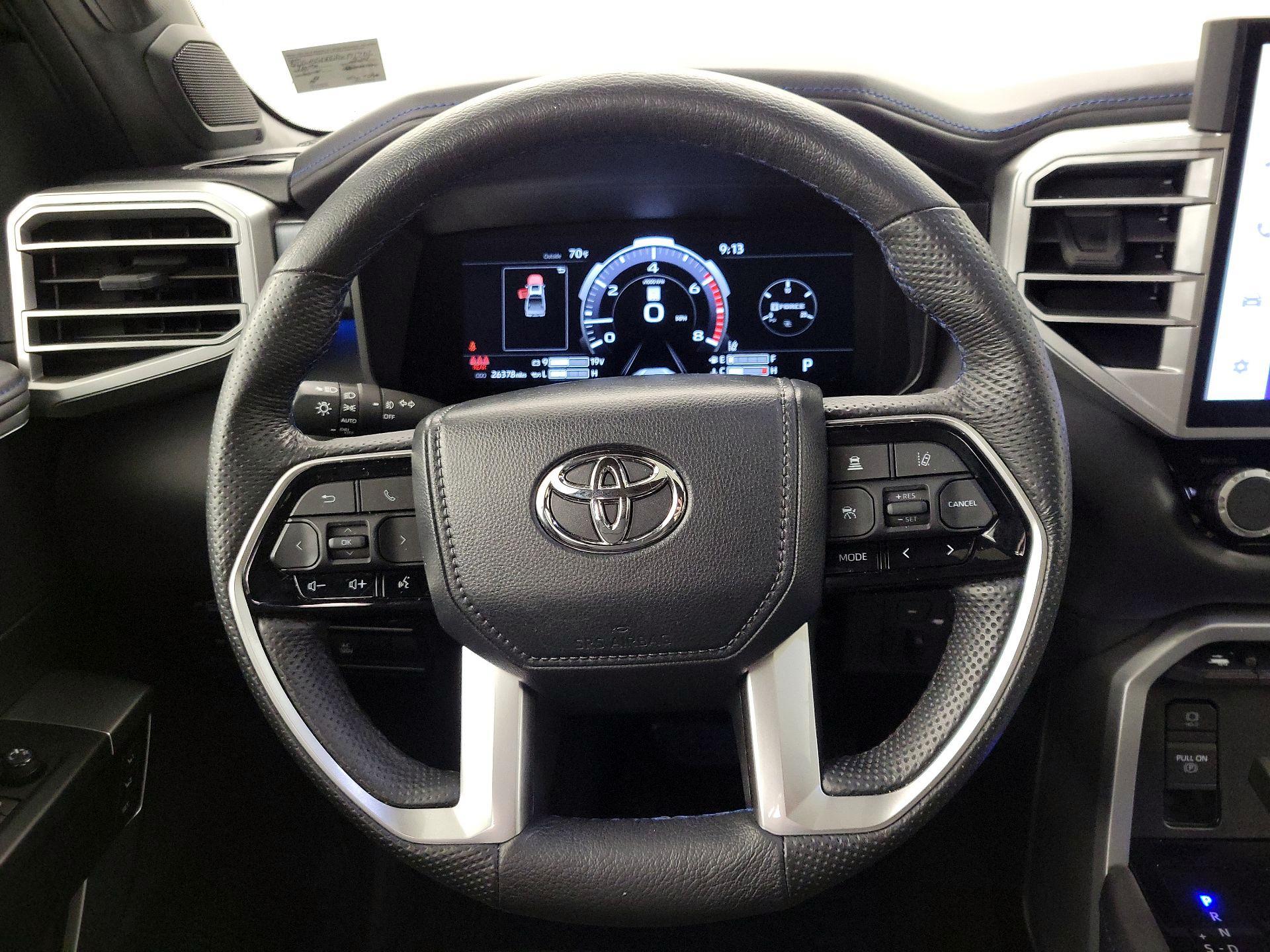 Thumbnail: 2024 Toyota Tundra - 10
