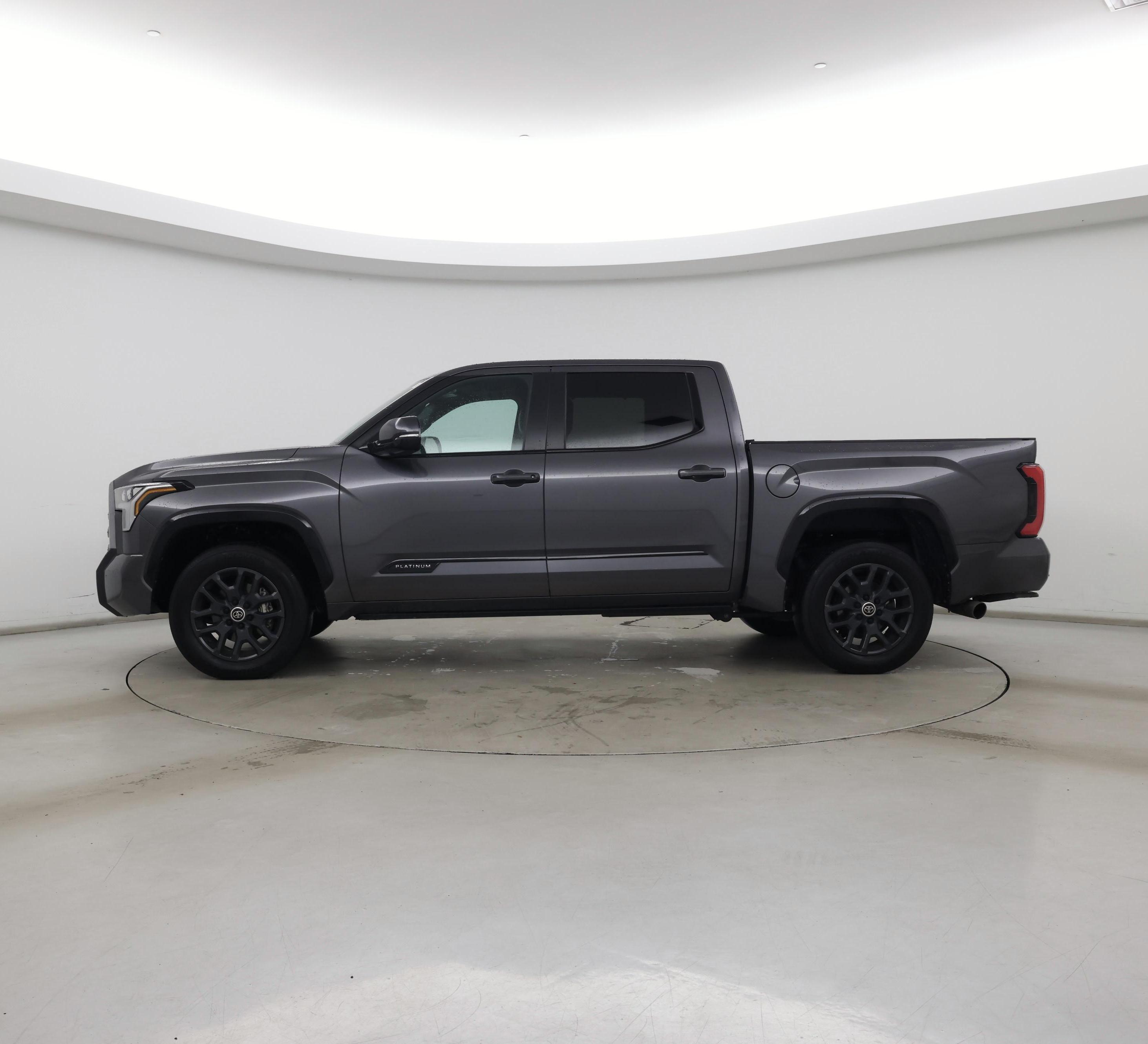 Thumbnail: 2024 Toyota Tundra - 3