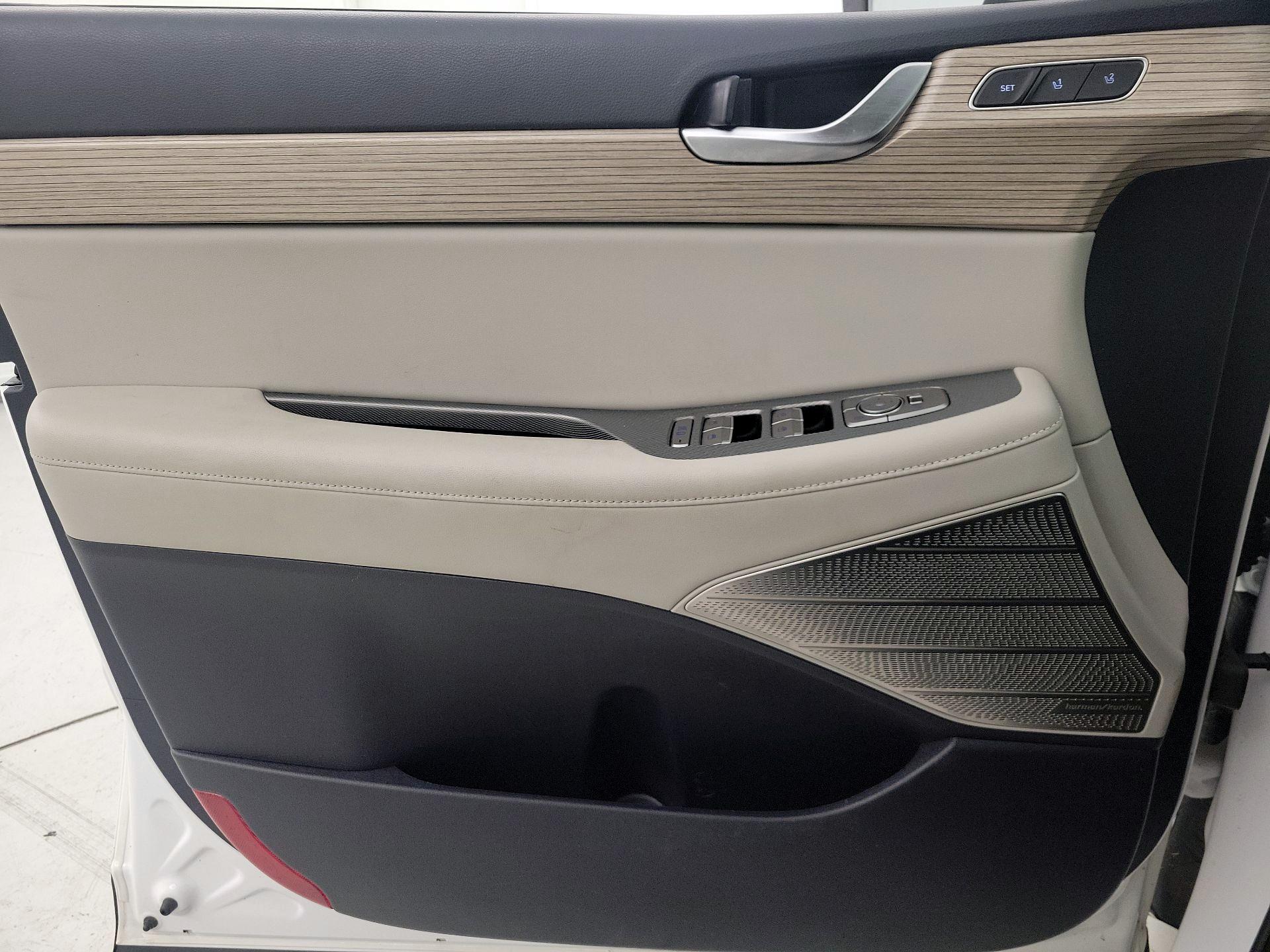 Thumbnail: 2021 Hyundai Palisade - 12