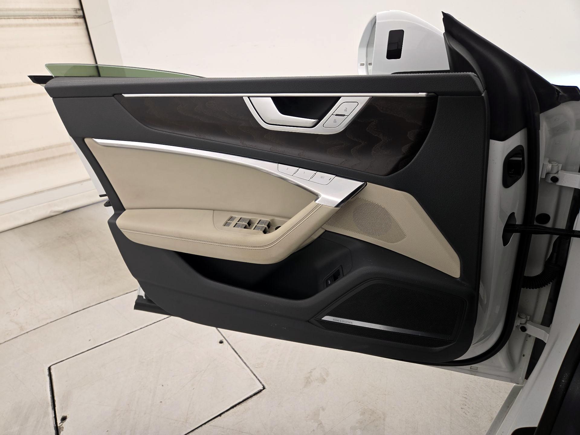 Thumbnail: 2020 Audi A7 - 12