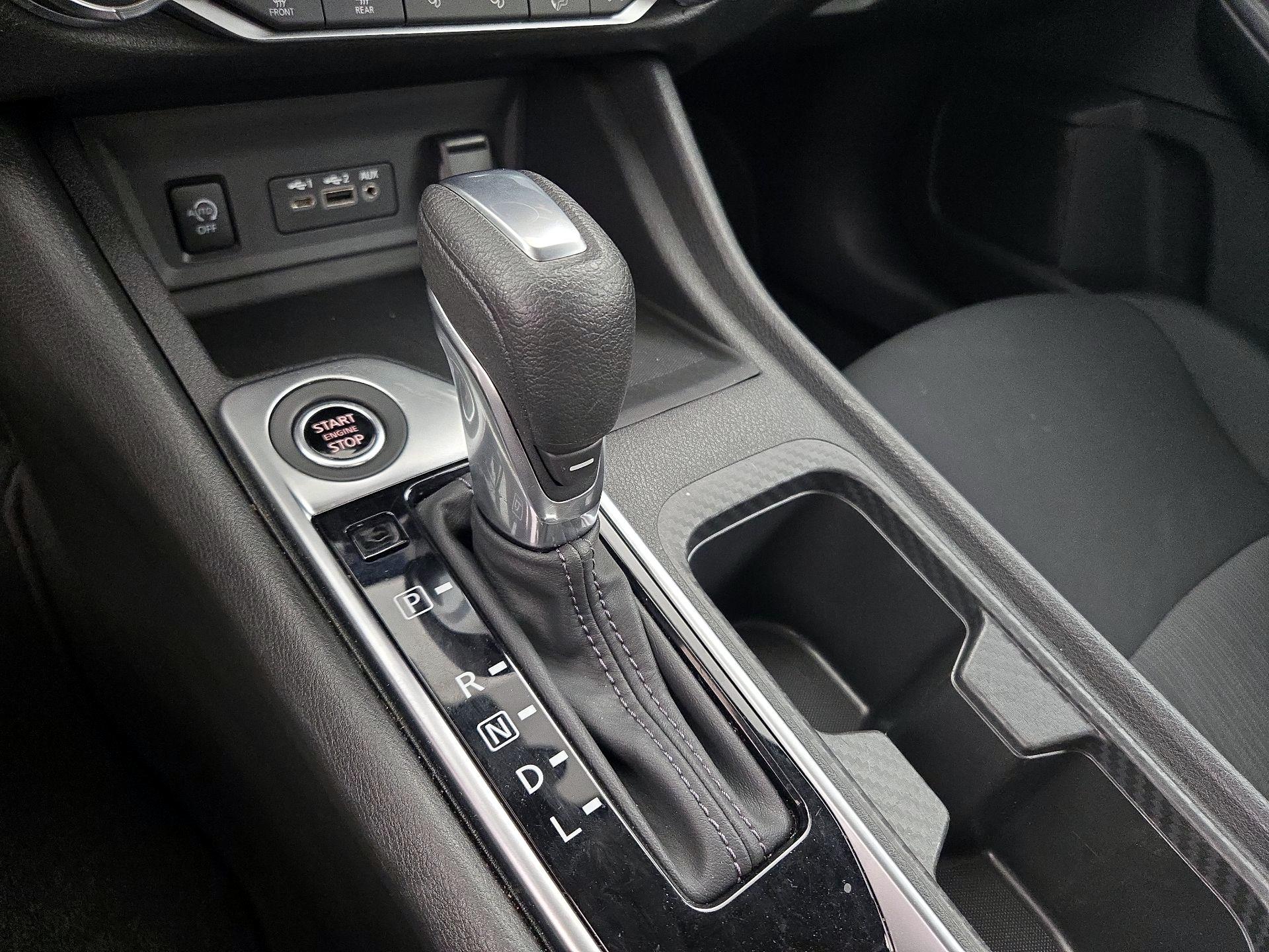 Thumbnail: 2024 Nissan Sentra - 17