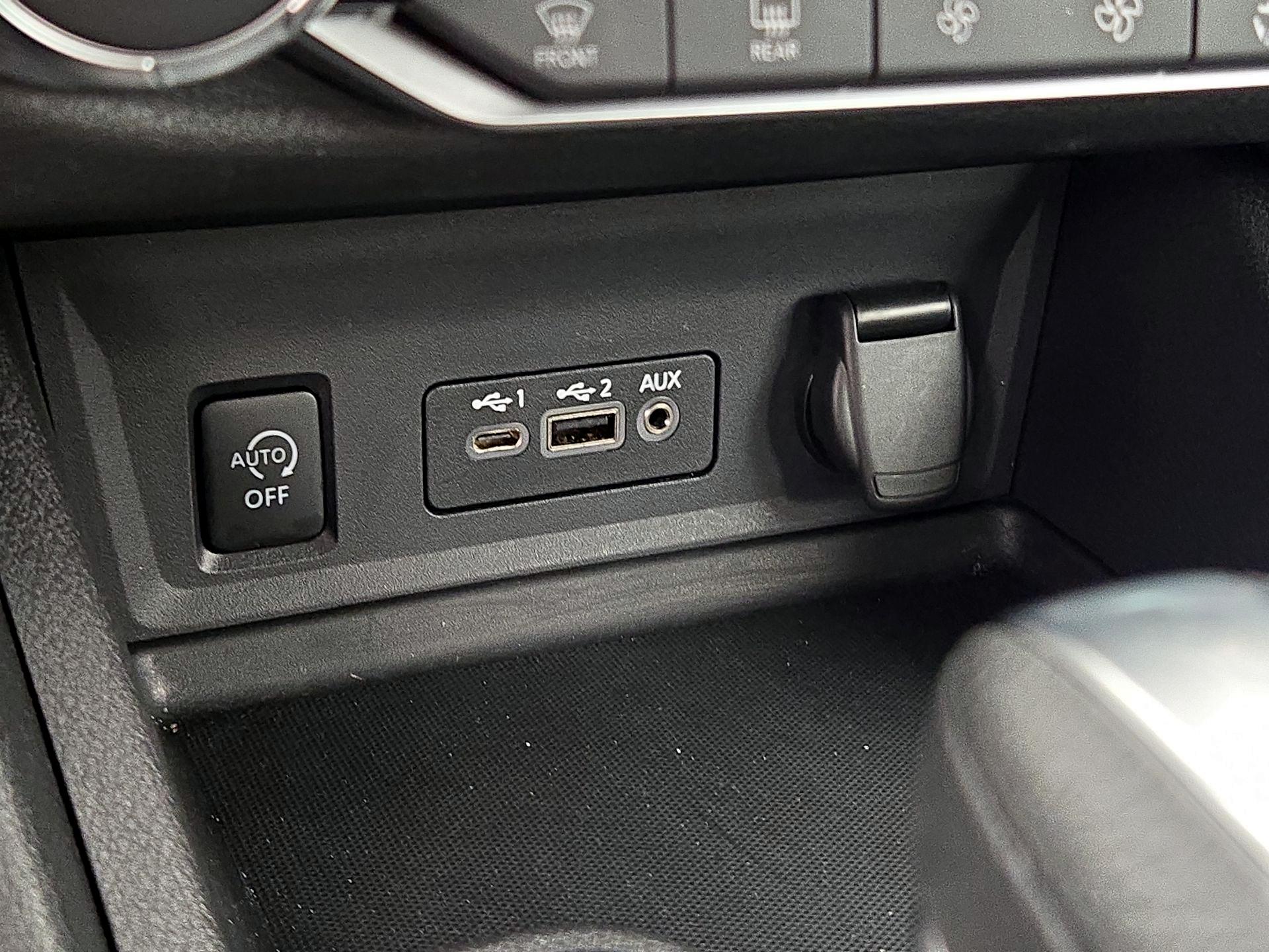 Thumbnail: 2024 Nissan Sentra - 18