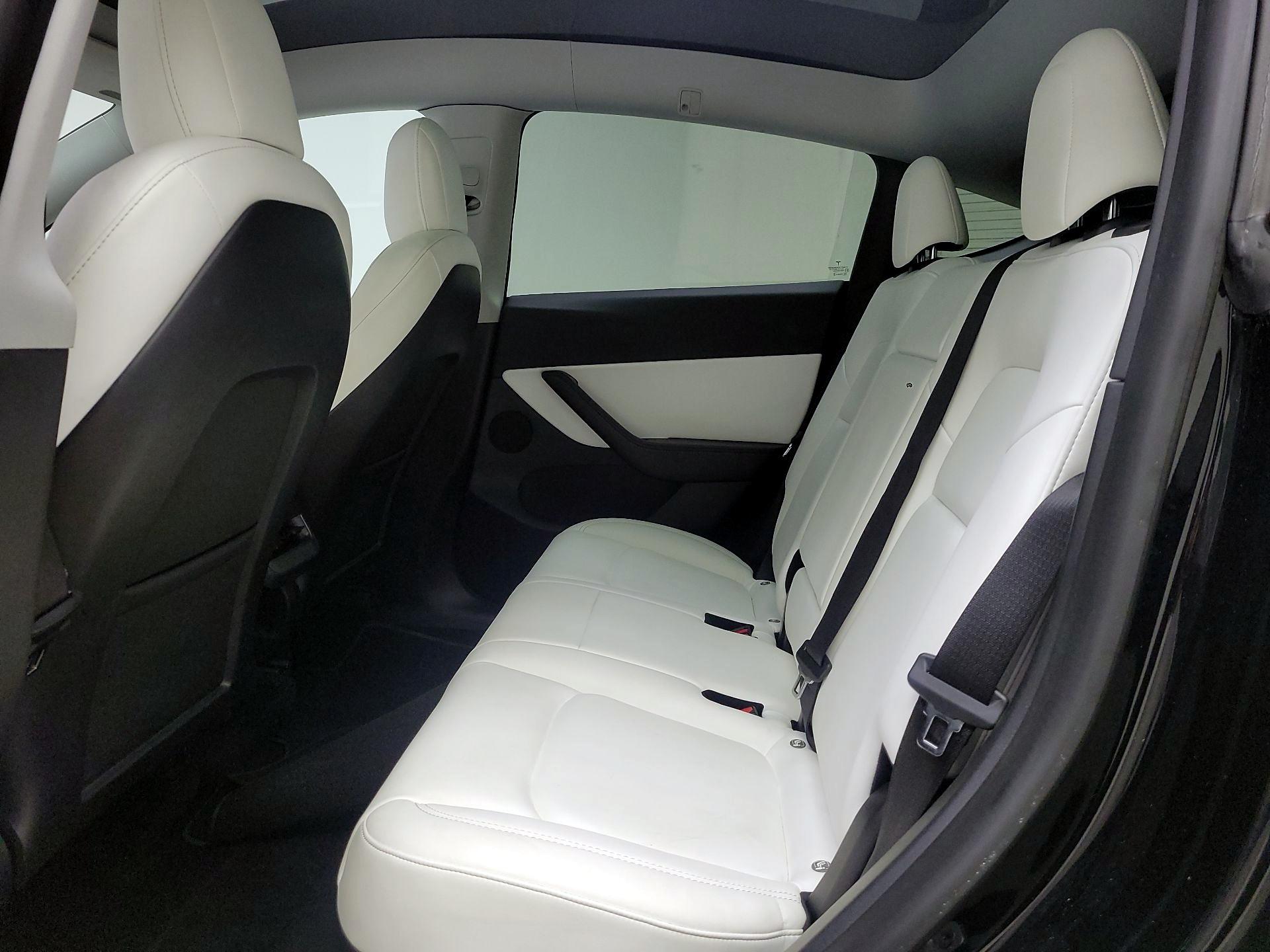 Thumbnail: 2022 Tesla Model Y - 20