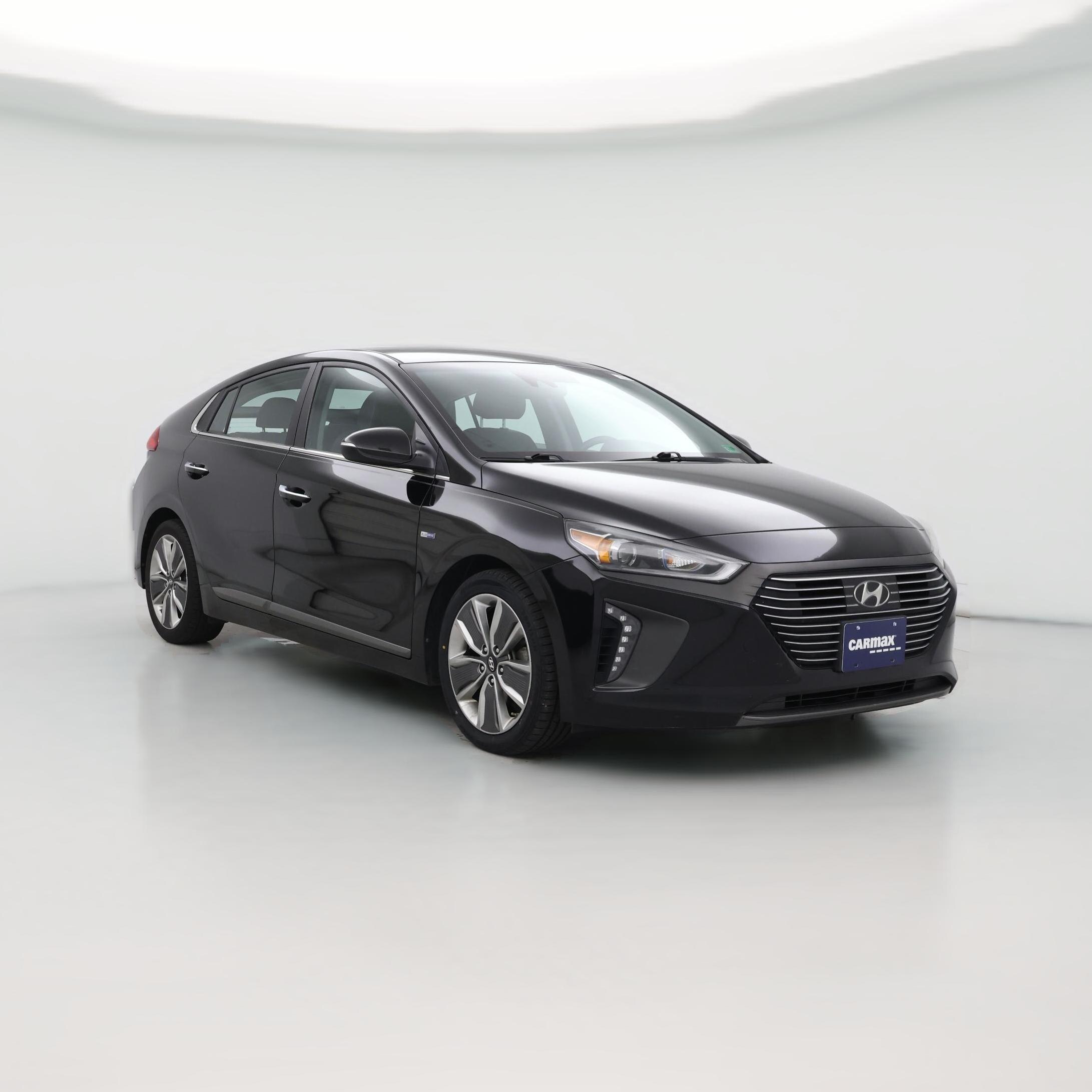 Thumbnail: 2017 Hyundai Ioniq - 1