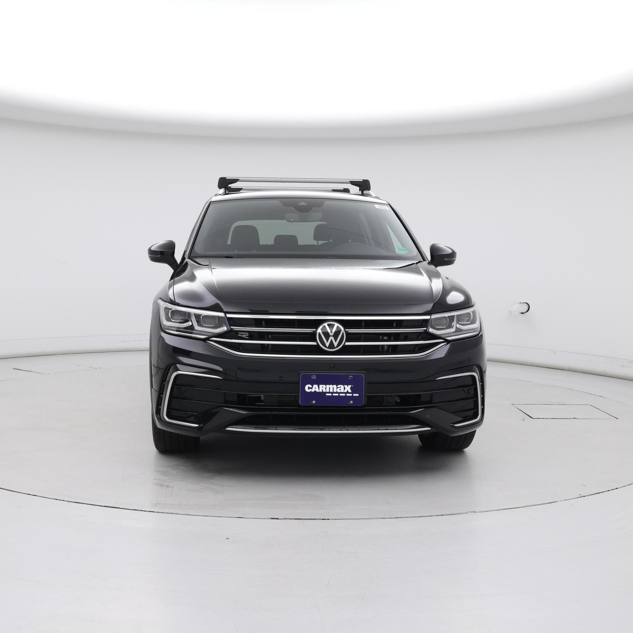 Thumbnail: 2022 Volkswagen Tiguan - 5