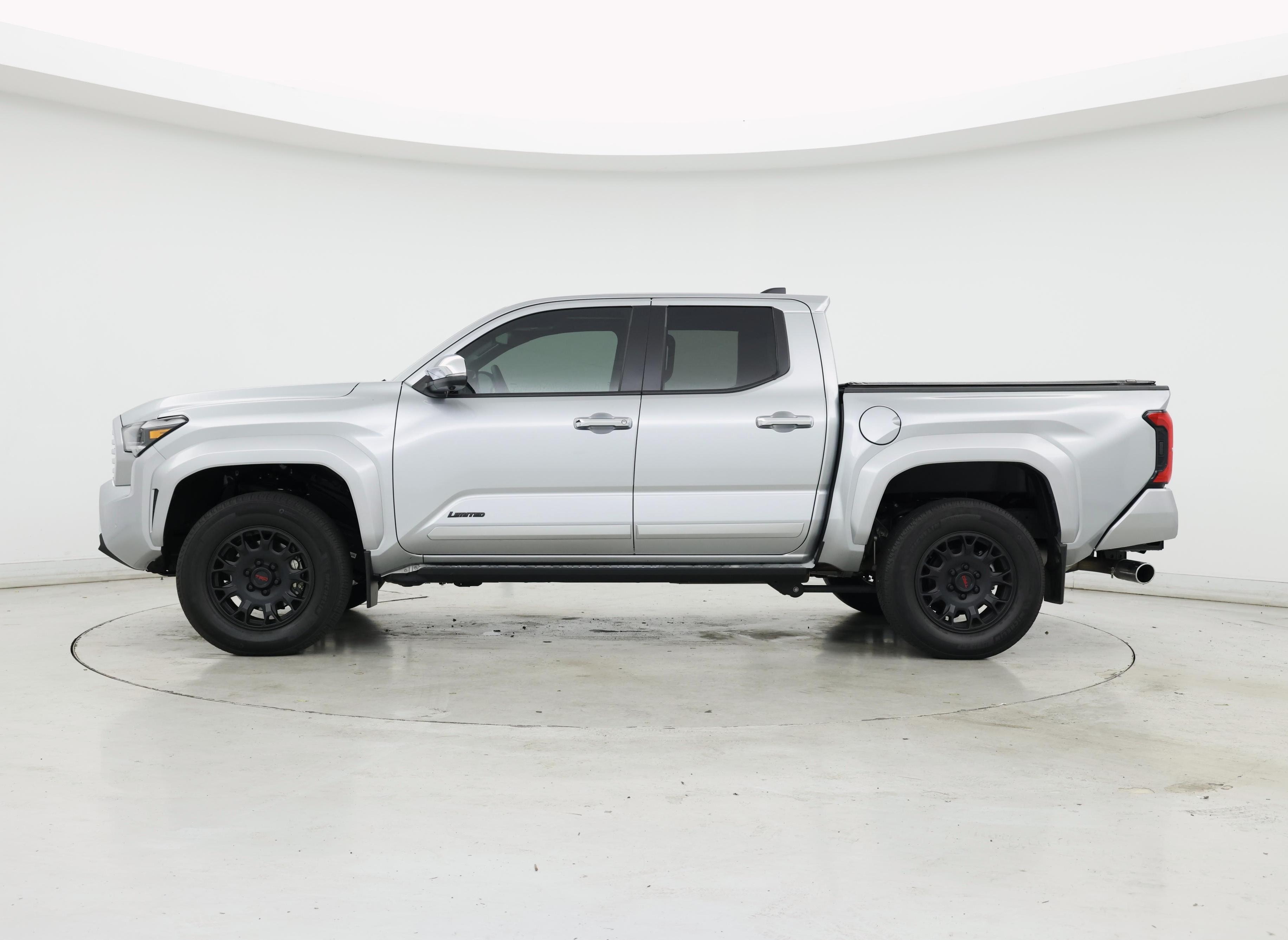 Thumbnail: 2025 Toyota Tacoma - 3