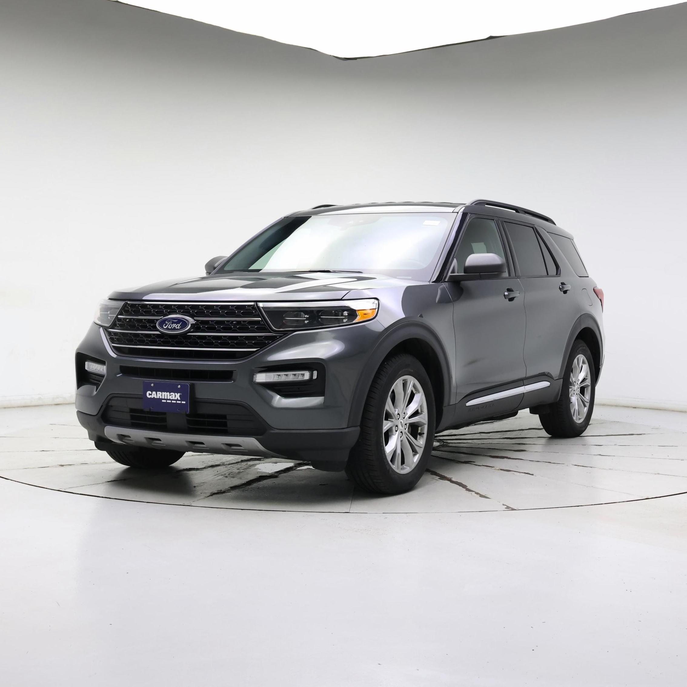 Thumbnail: 2020 Ford Explorer - 4