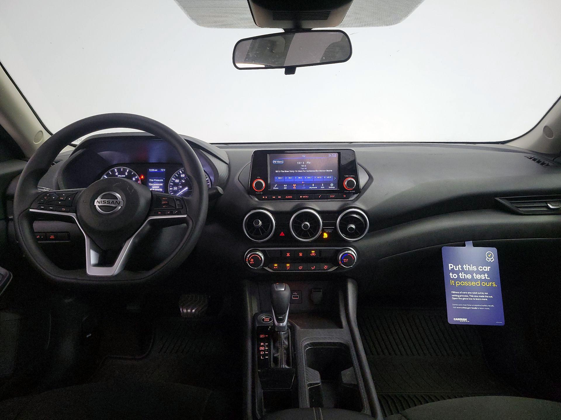 Thumbnail: 2022 Nissan Sentra - 9