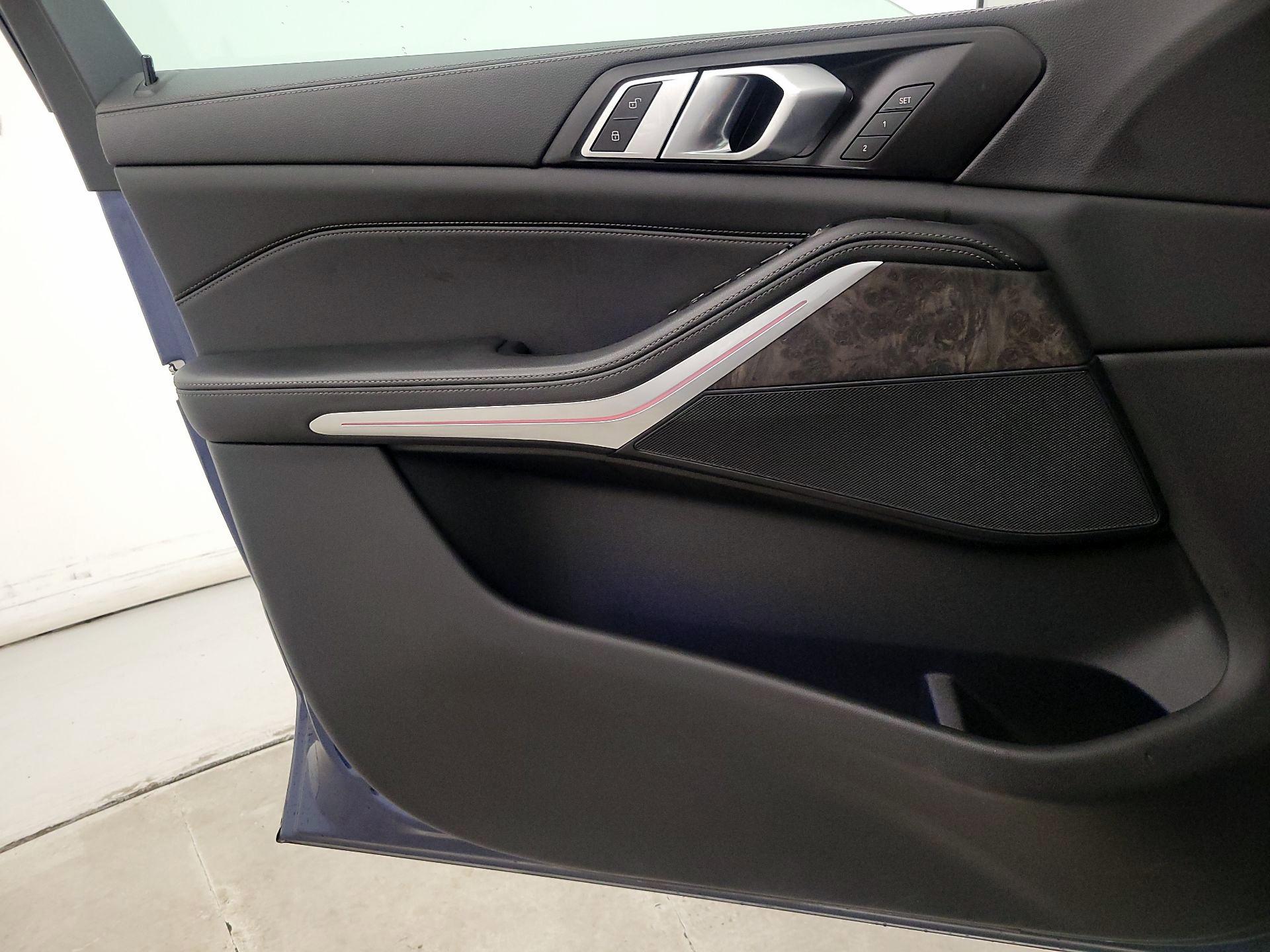 Thumbnail: 2023 BMW X5 - 12