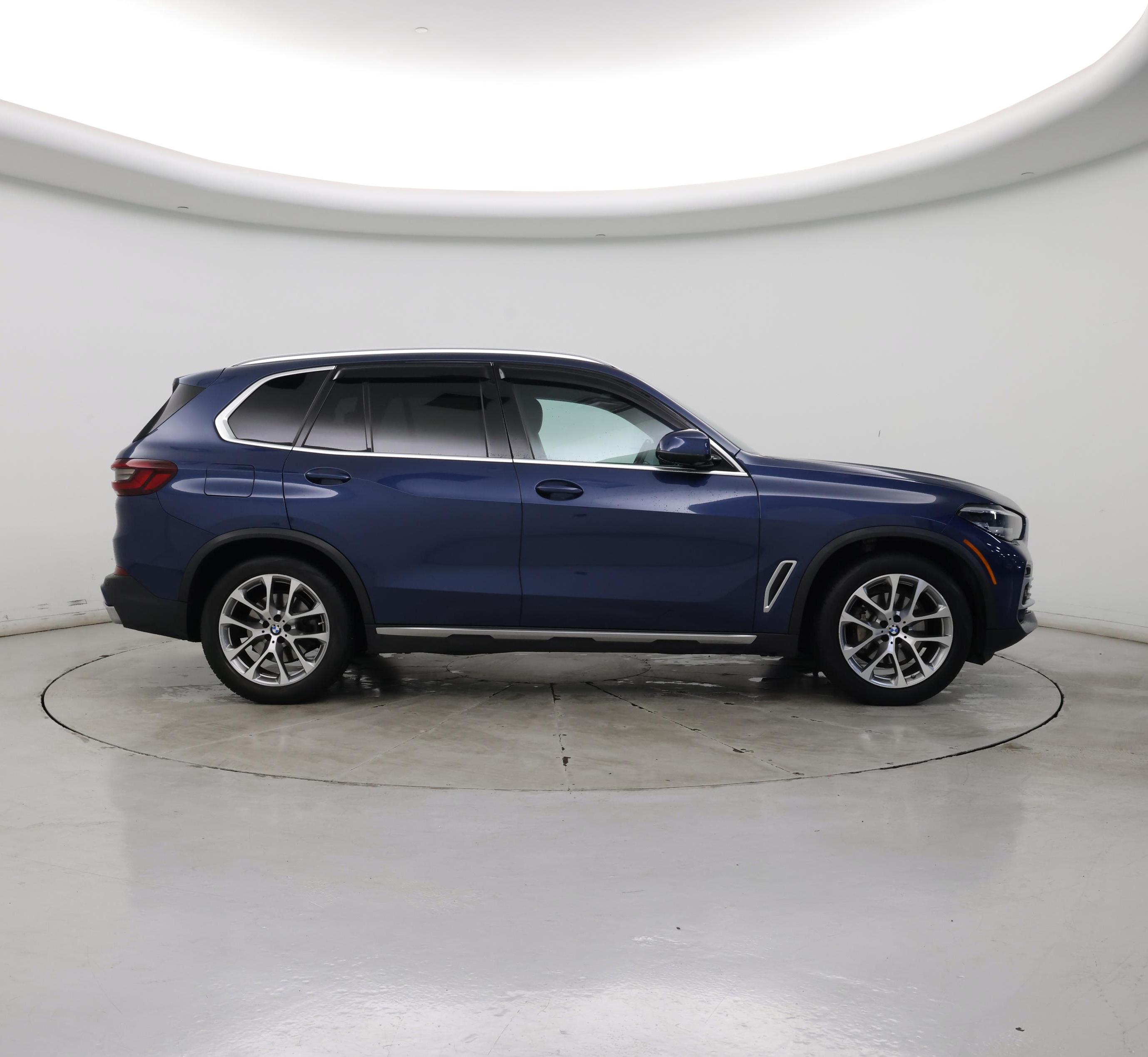 Thumbnail: 2023 BMW X5 - 7