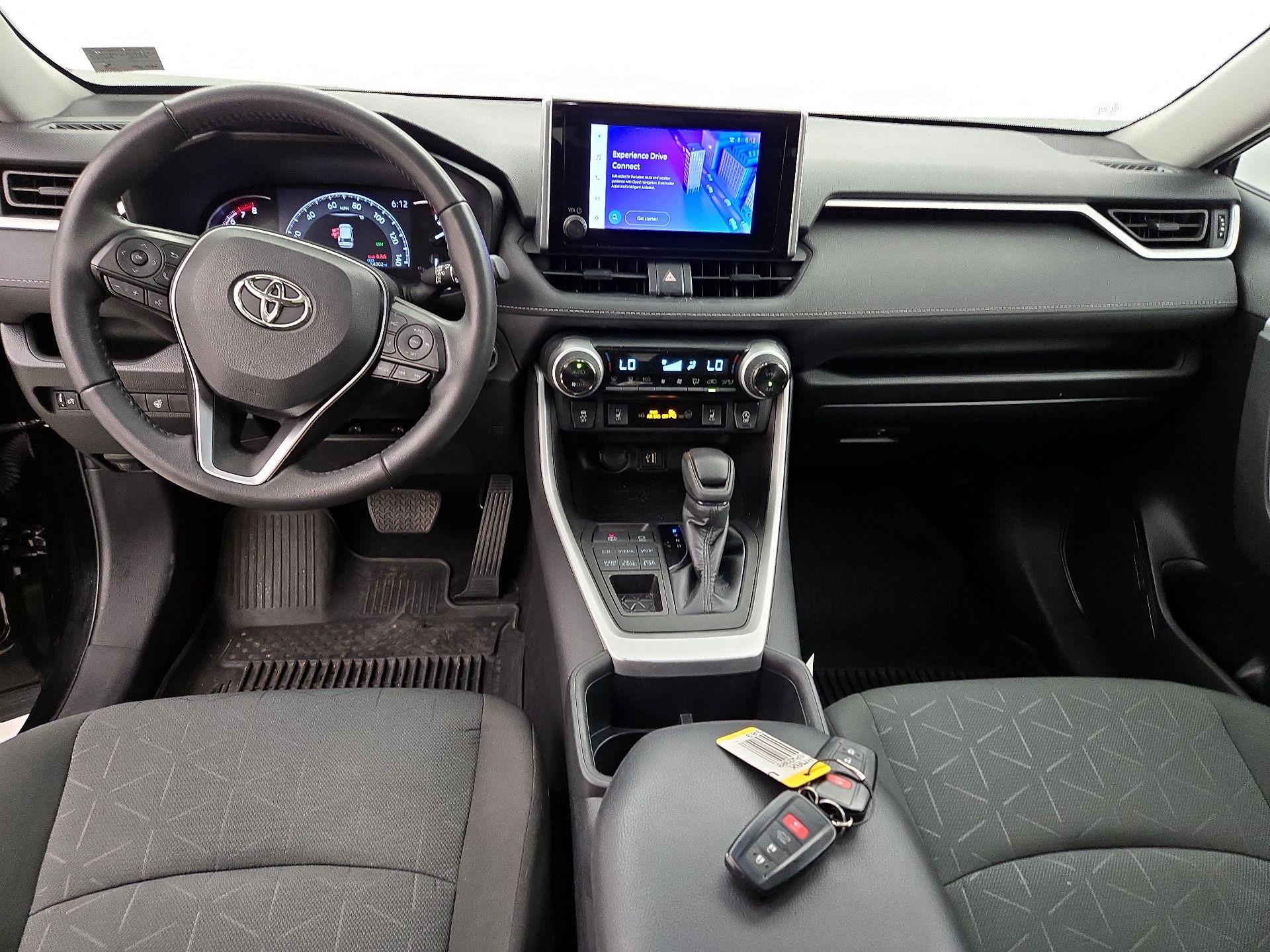 Thumbnail: 2023 Toyota RAV4 - 9