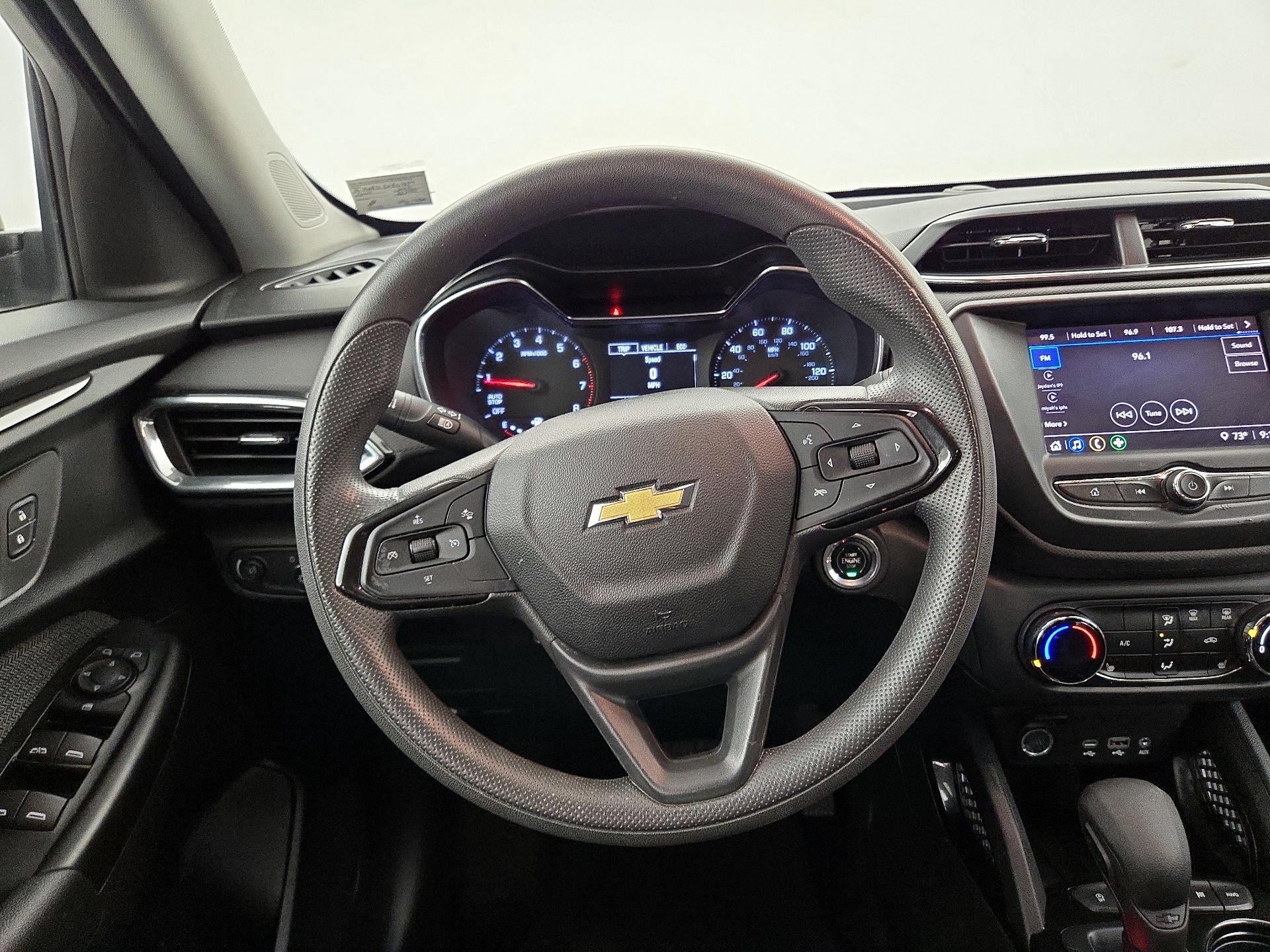 Thumbnail: 2022 Chevrolet TrailBlazer - 10