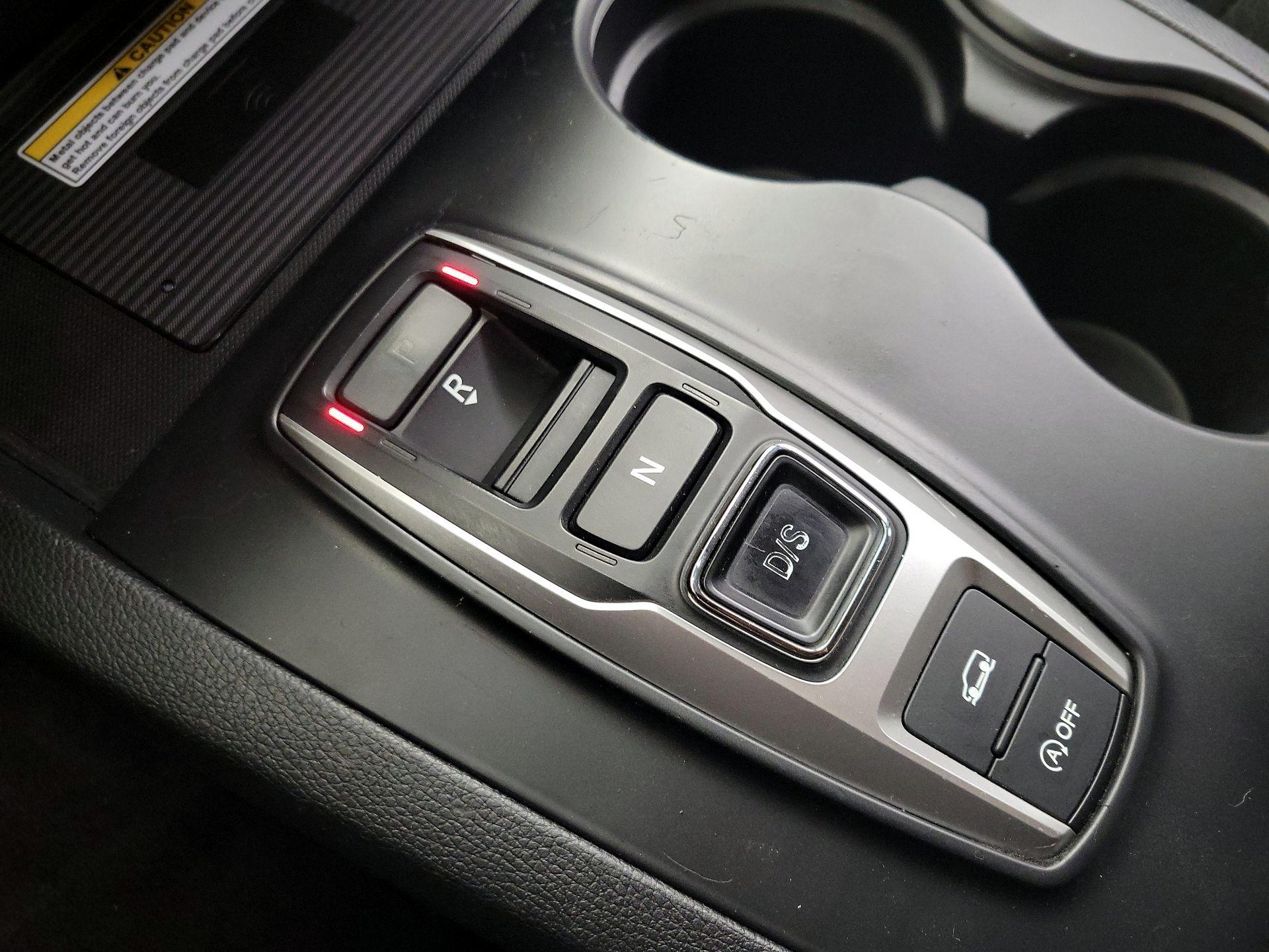 Thumbnail: 2019 Honda Pilot - 18
