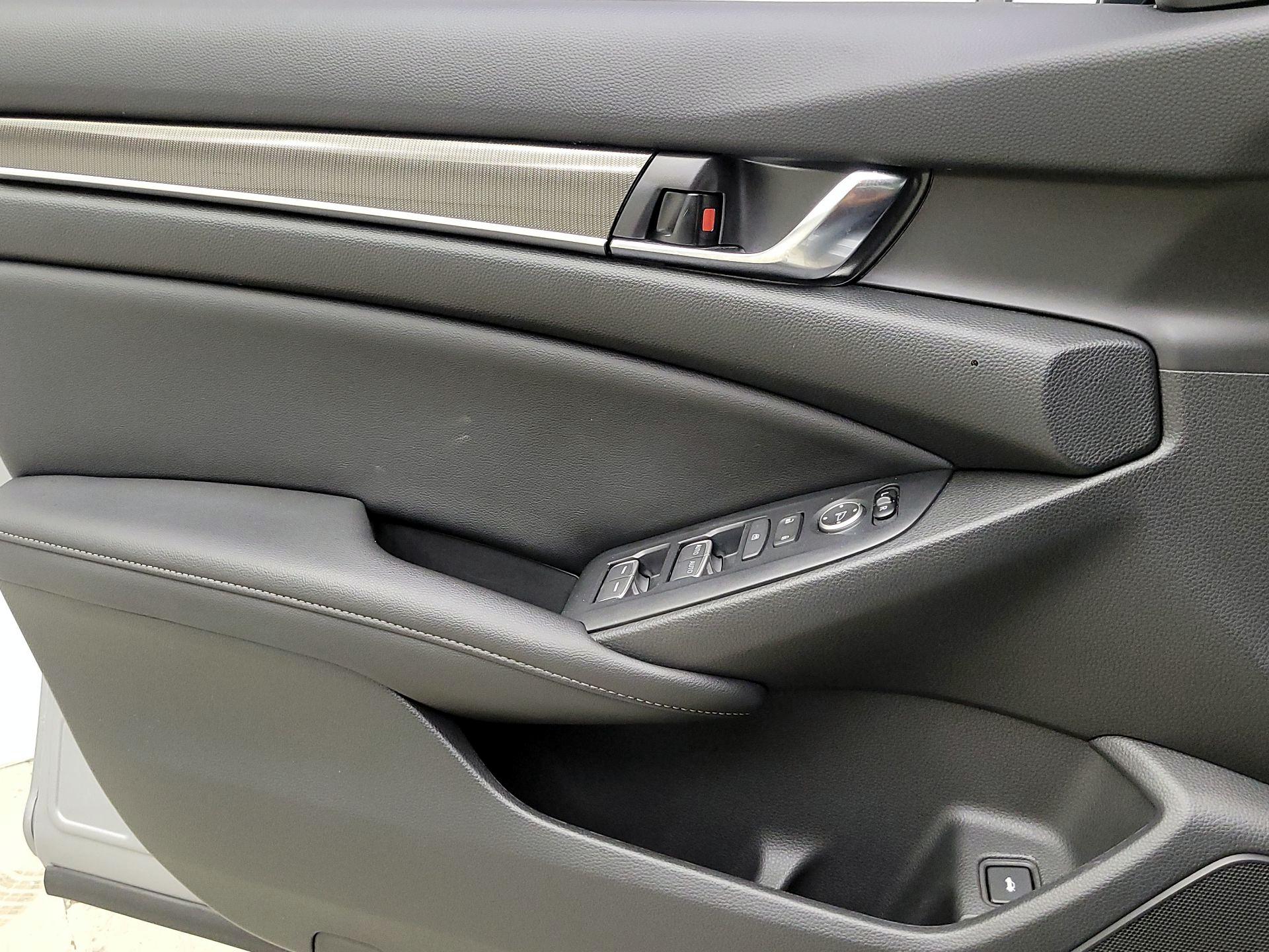 Thumbnail: 2021 Honda Accord - 12
