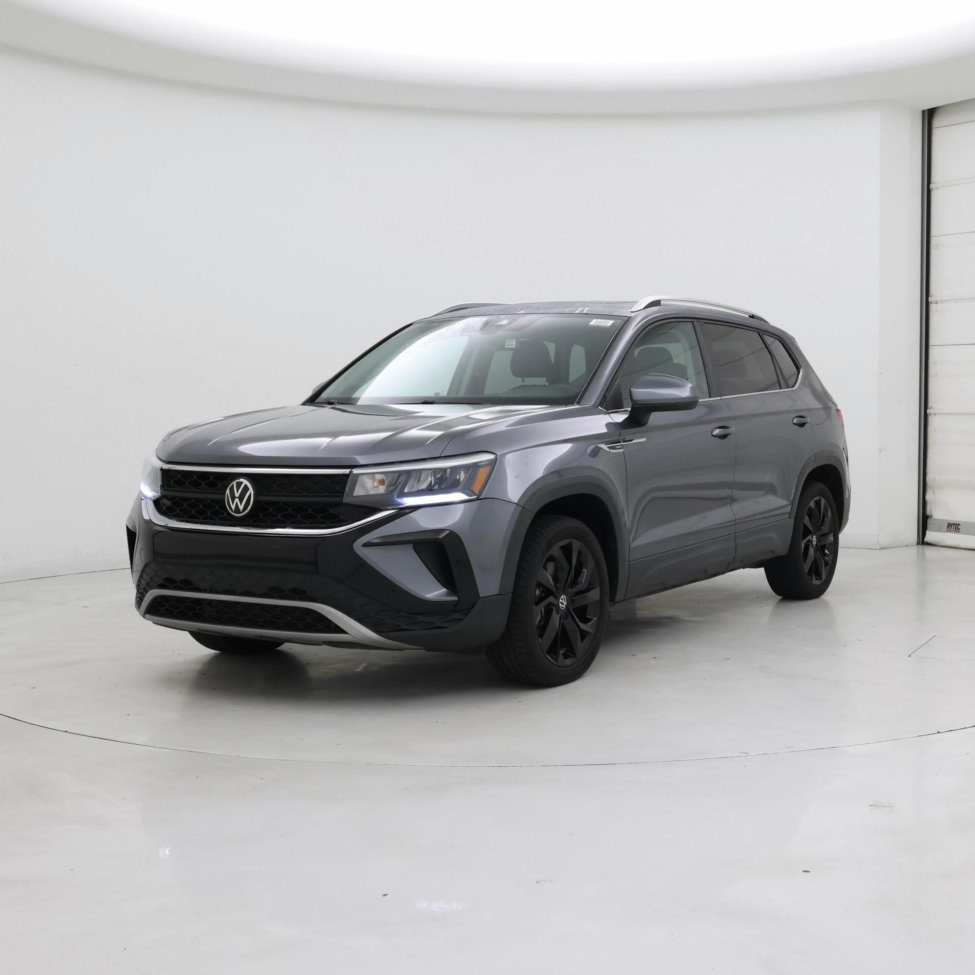 Thumbnail: 2022 Volkswagen Taos - 4