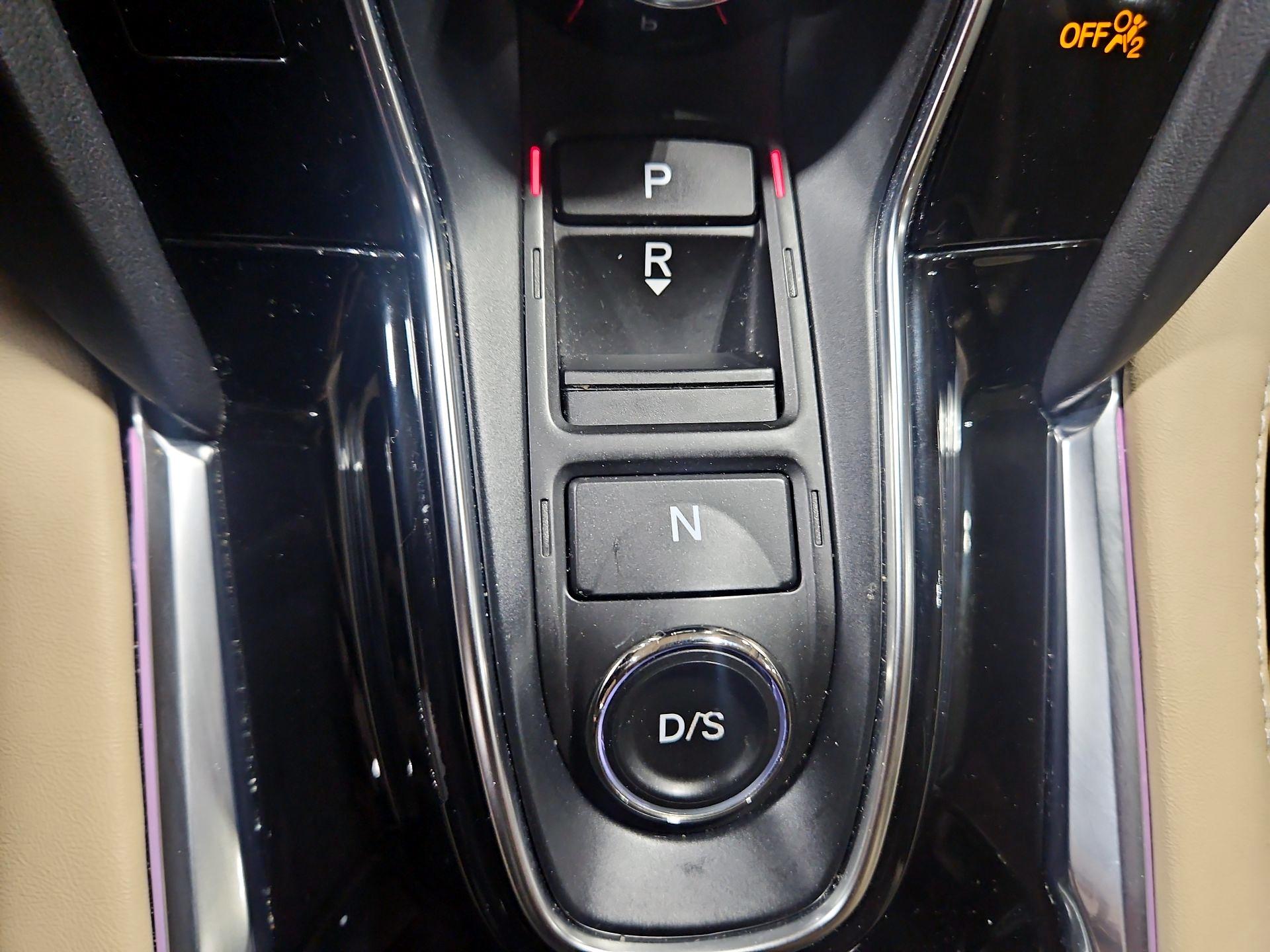 Thumbnail: 2023 Acura RDX - 18