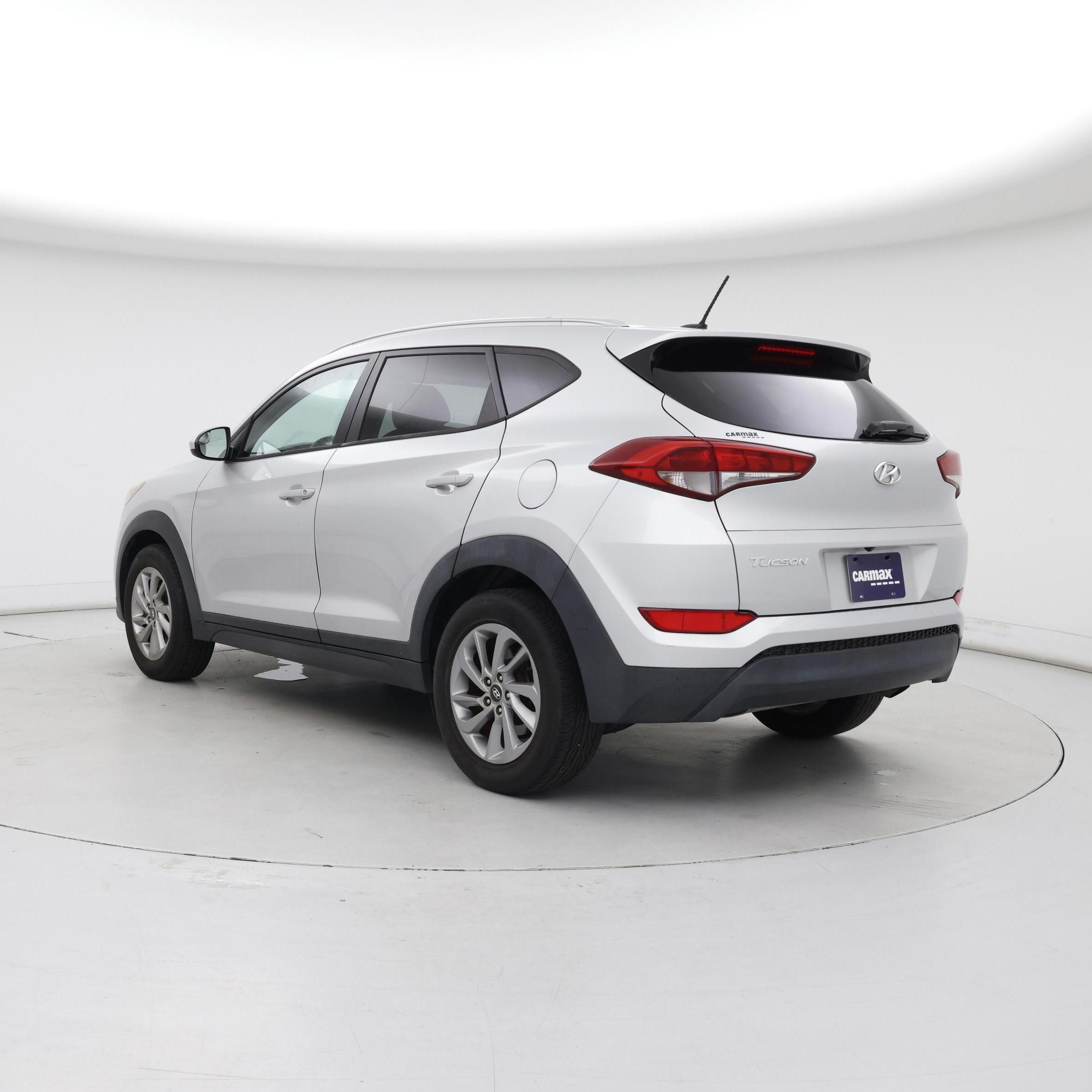 Thumbnail: 2016 Hyundai Tucson - 2