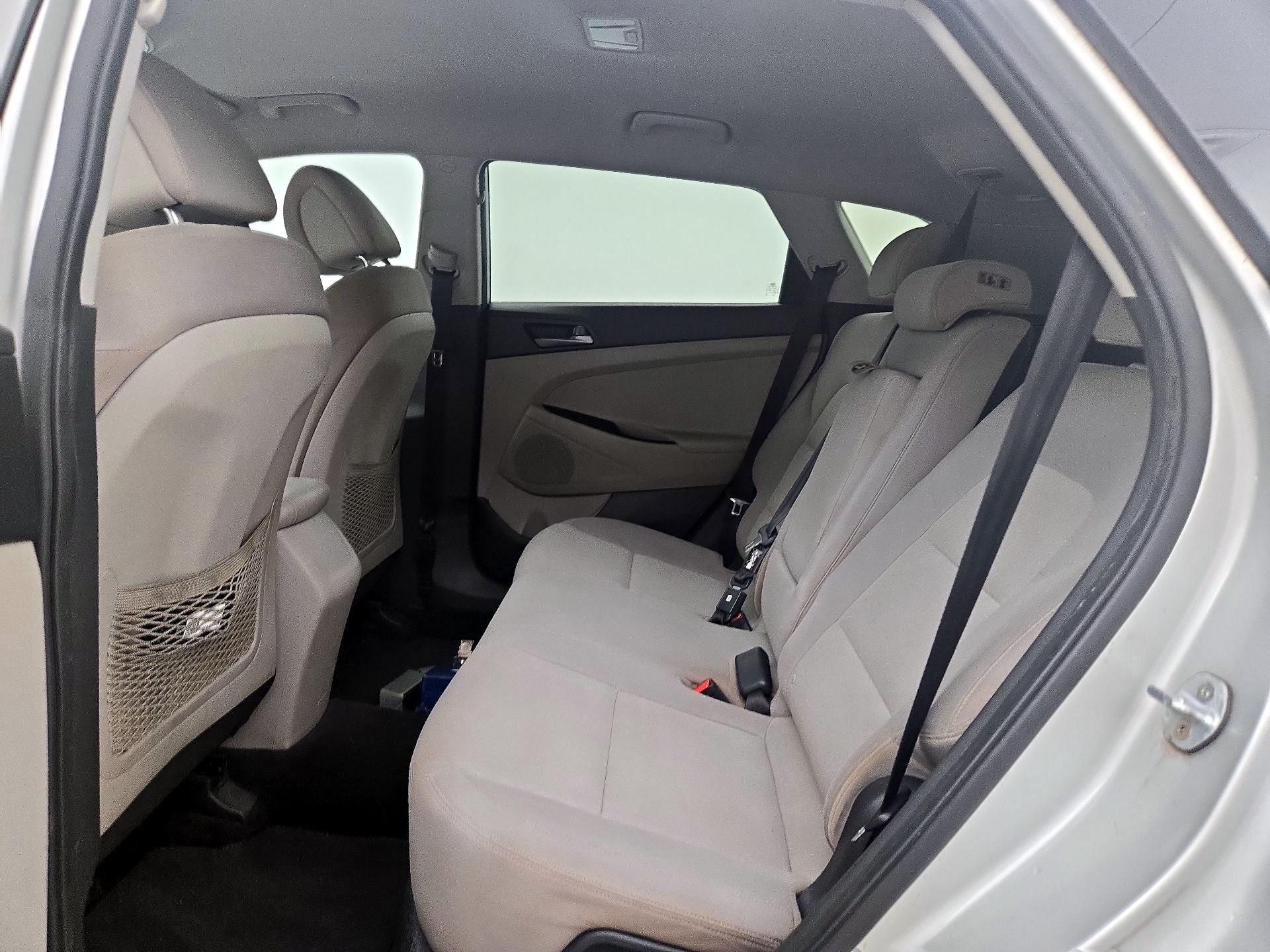 Thumbnail: 2016 Hyundai Tucson - 19