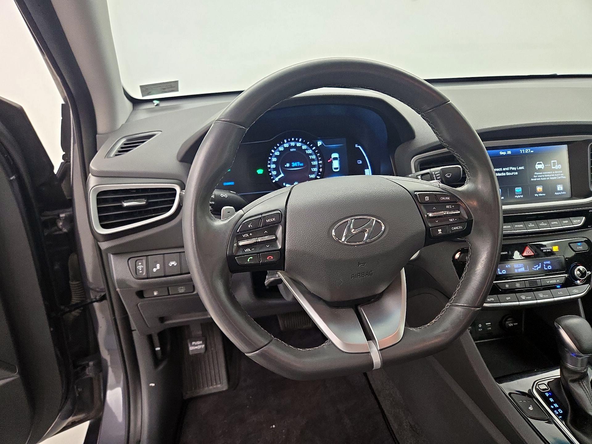 Thumbnail: 2019 Hyundai Ioniq - 10