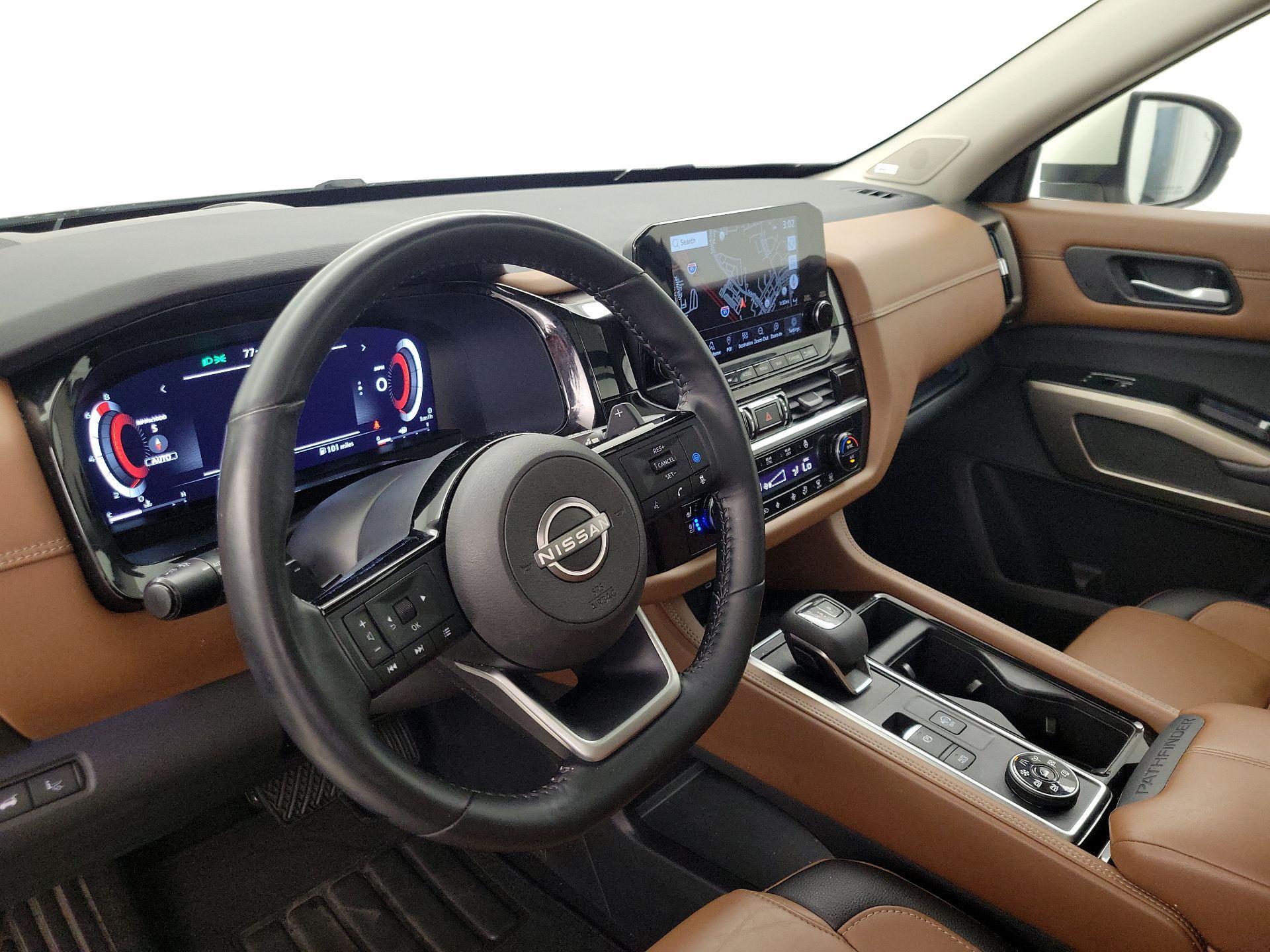Thumbnail: 2022 Nissan Pathfinder - 9
