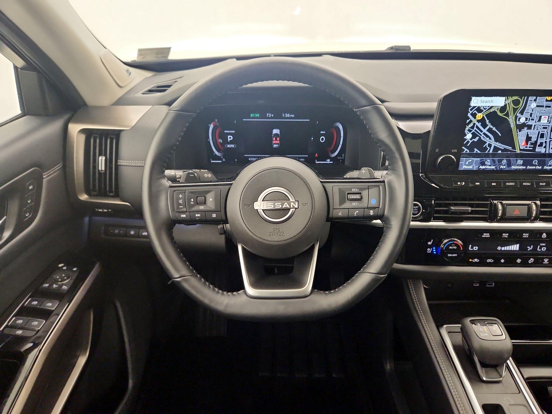 Thumbnail: 2022 Nissan Pathfinder - 10